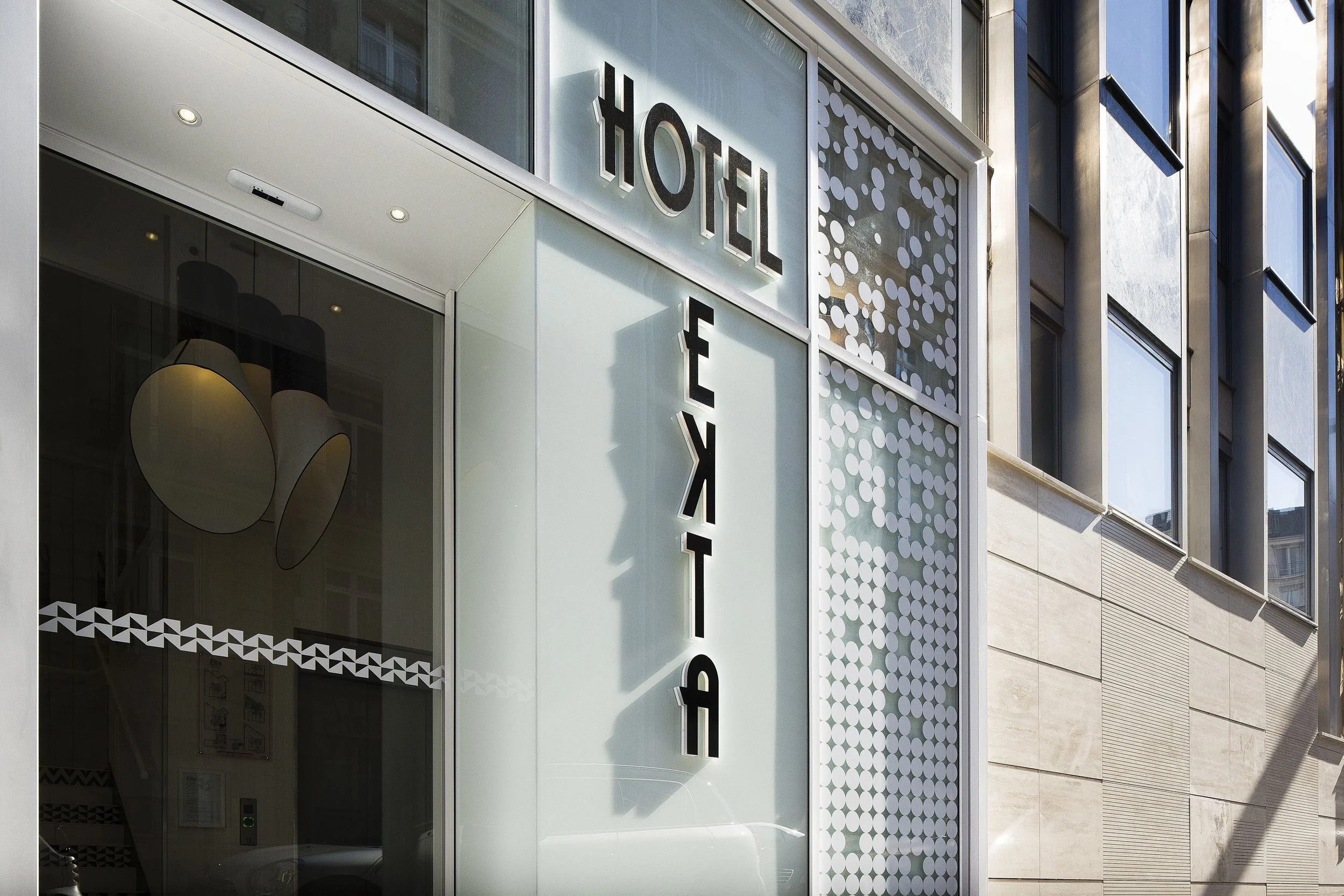 #20. Hôtel Ekta Paris