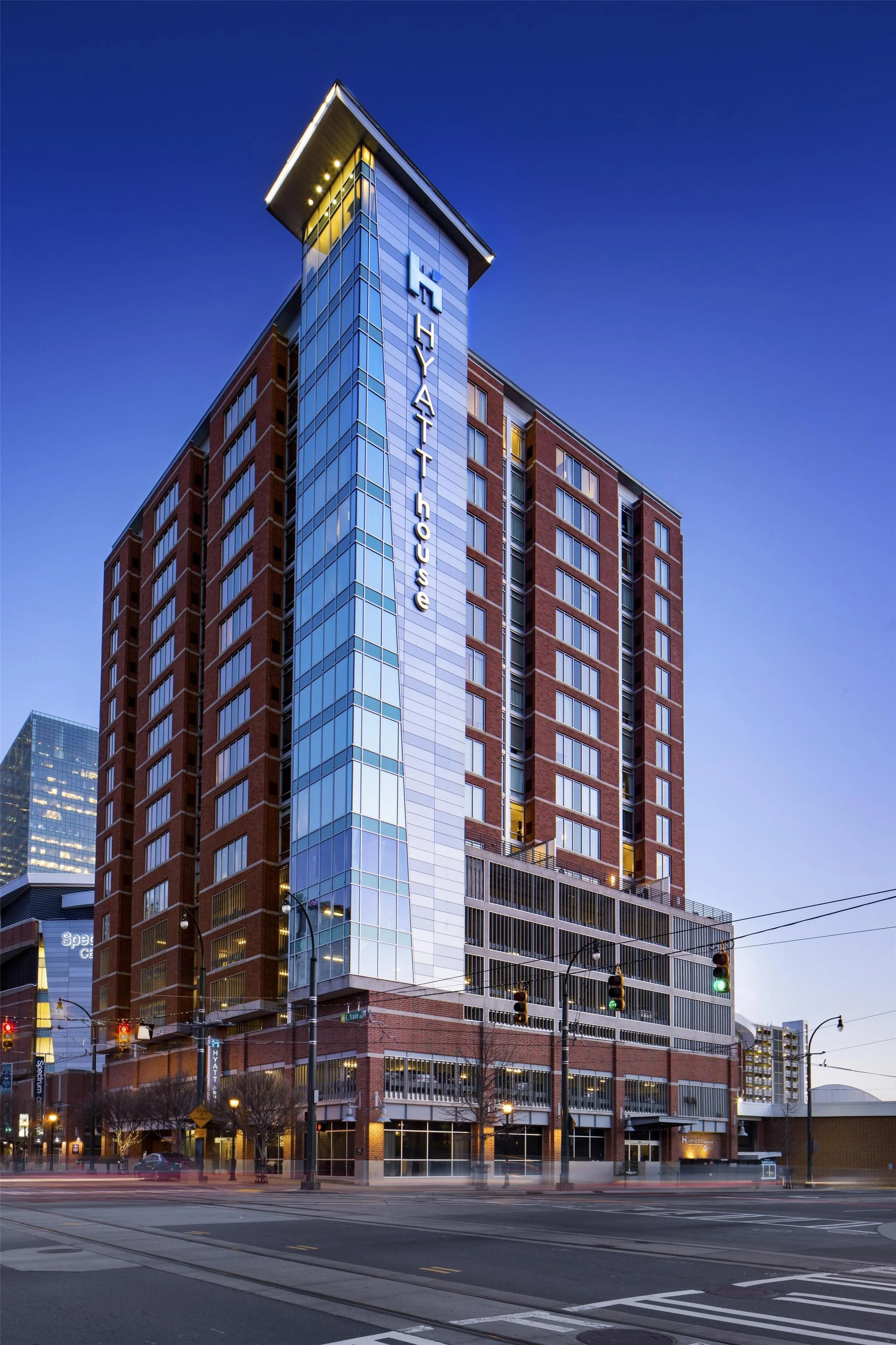 HYATT house Charlotte Center City