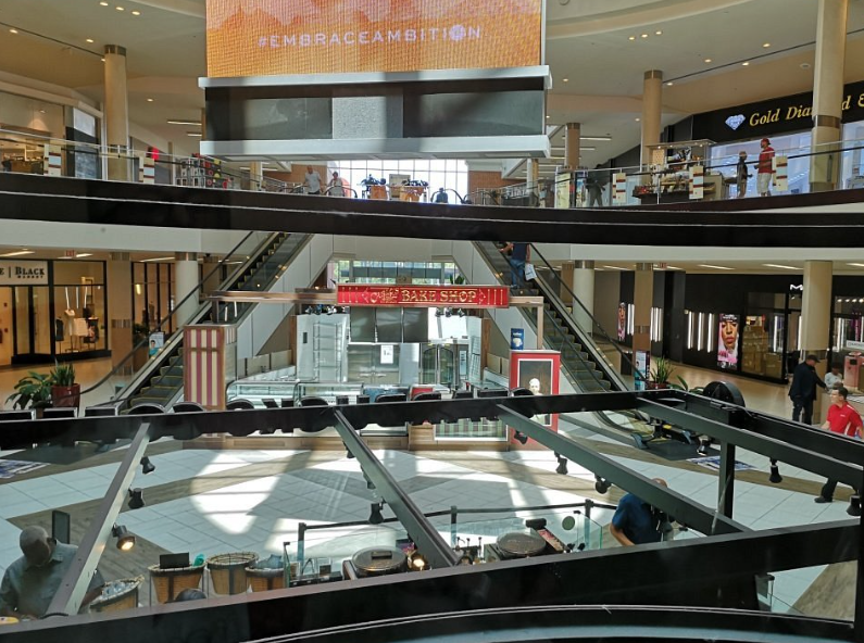 #3. Cumberland Mall