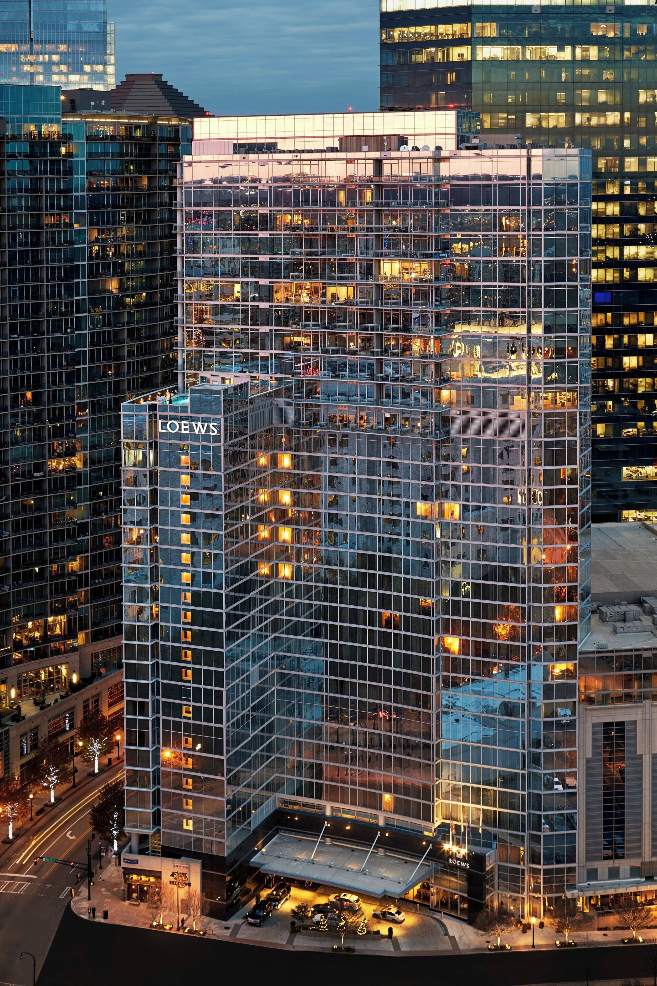 #6. Loews Atlanta Hotel
