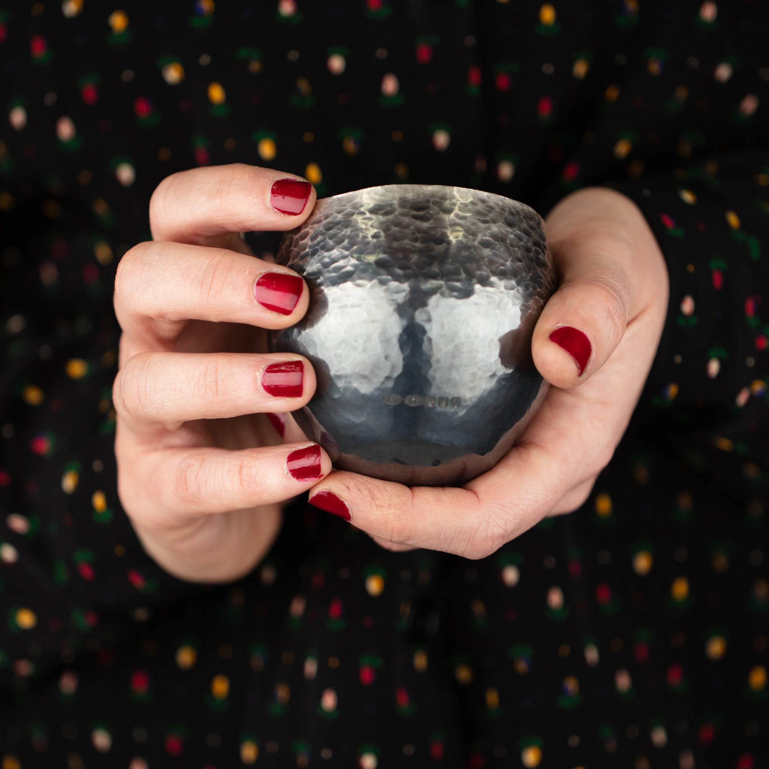 Wobbly whisky tumbler
