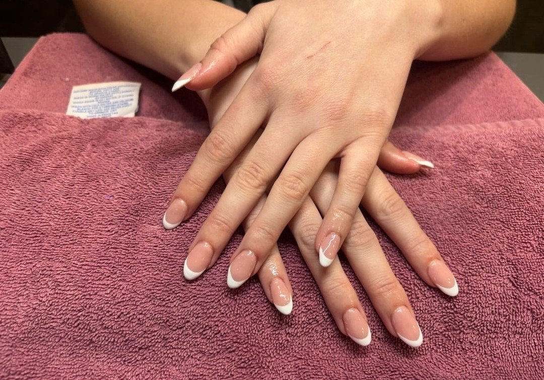 @nails.x.liv #SSAKOKOMO #SummitSalonAcademy #KokomoBeauty #KokomoIndiana #SalonEducation  #KokomoBarbers #BarberingSkills #Cosmetology #KokomoCosmetology  #KokomoNails  #MassageTherapy #KokomoMassage #Skincare #Esthetics #KokomoEsthetics #SupportLoca
