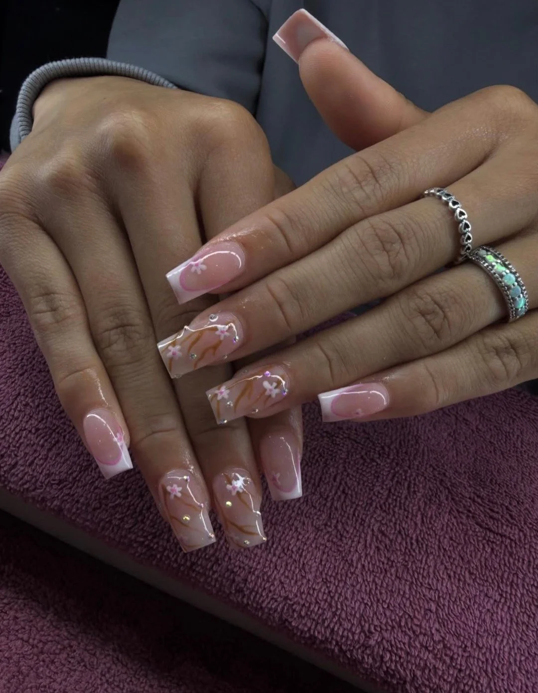 @jaydahnailco The next generation of nail artists. #SSAKOKOMO #SummitSalonAcademy #KokomoBeauty #KokomoIndiana #SalonEducation  #KokomoBarbers #Cosmetology #KokomoCosmetology  #KokomoNails  #MassageTherapy #KokomoMassage #Esthetics #KokomoEsthetics