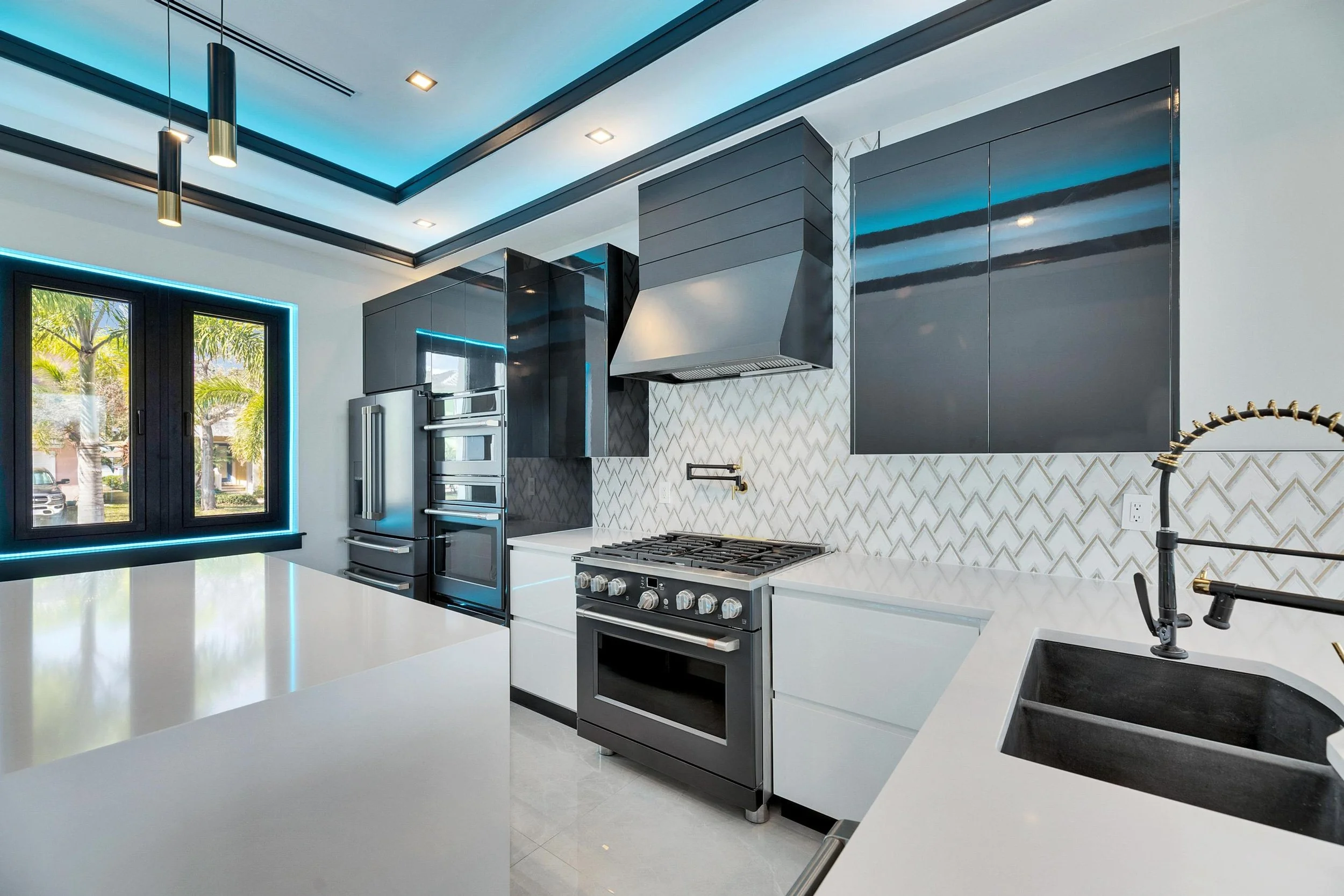 6538 Simone Shores Cir (36).jpg
