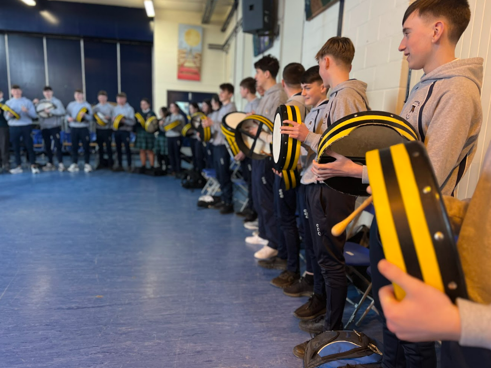 Students during a bodhran workshop