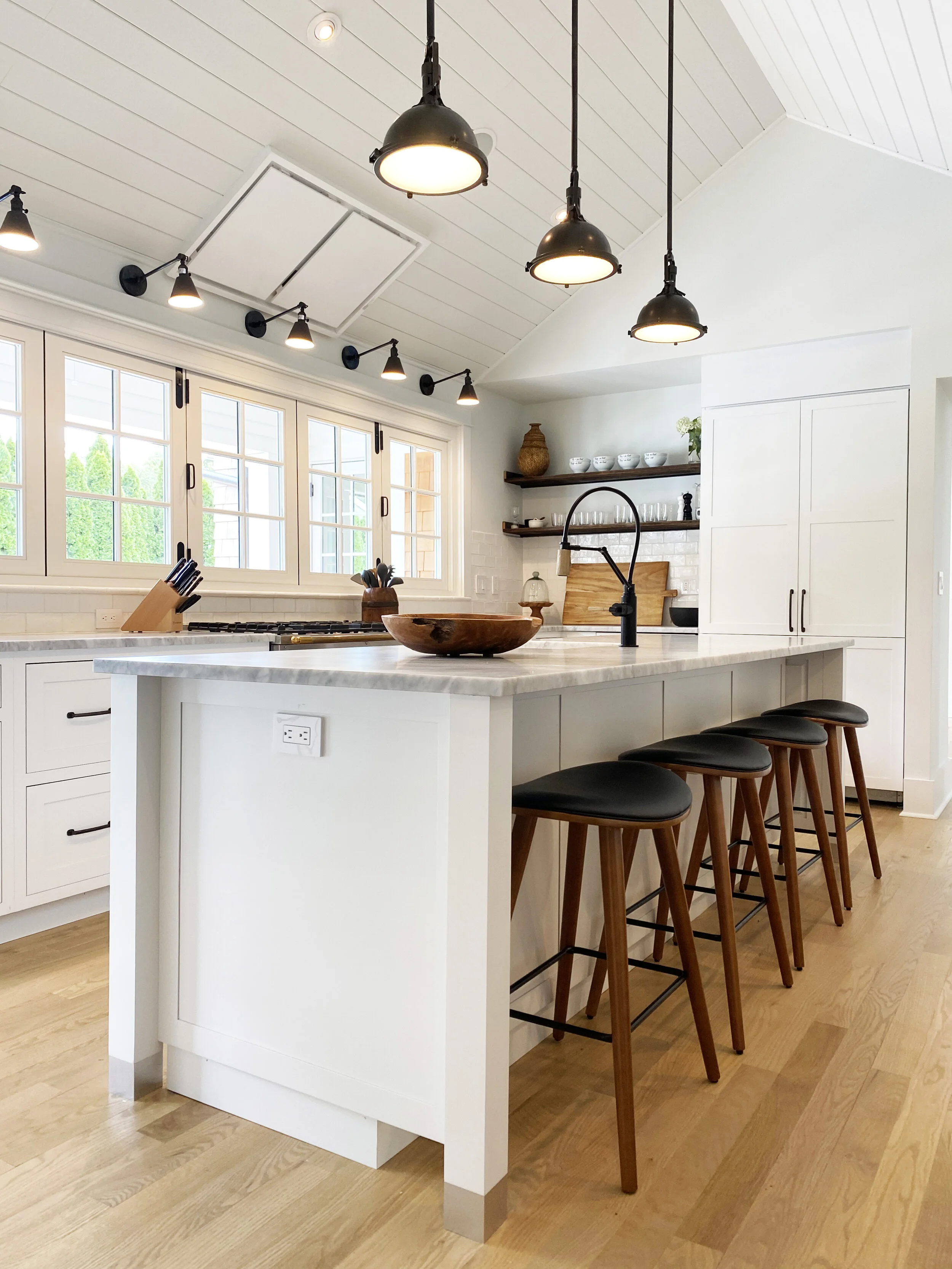 Kitchen -2.jpg