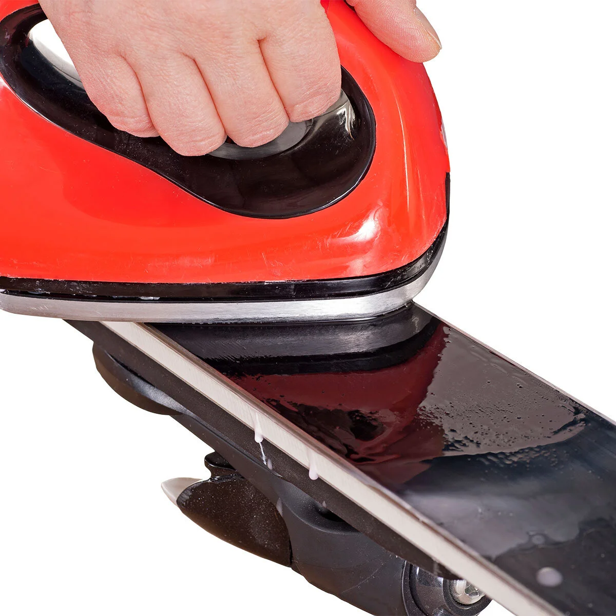 How to Wax Skis