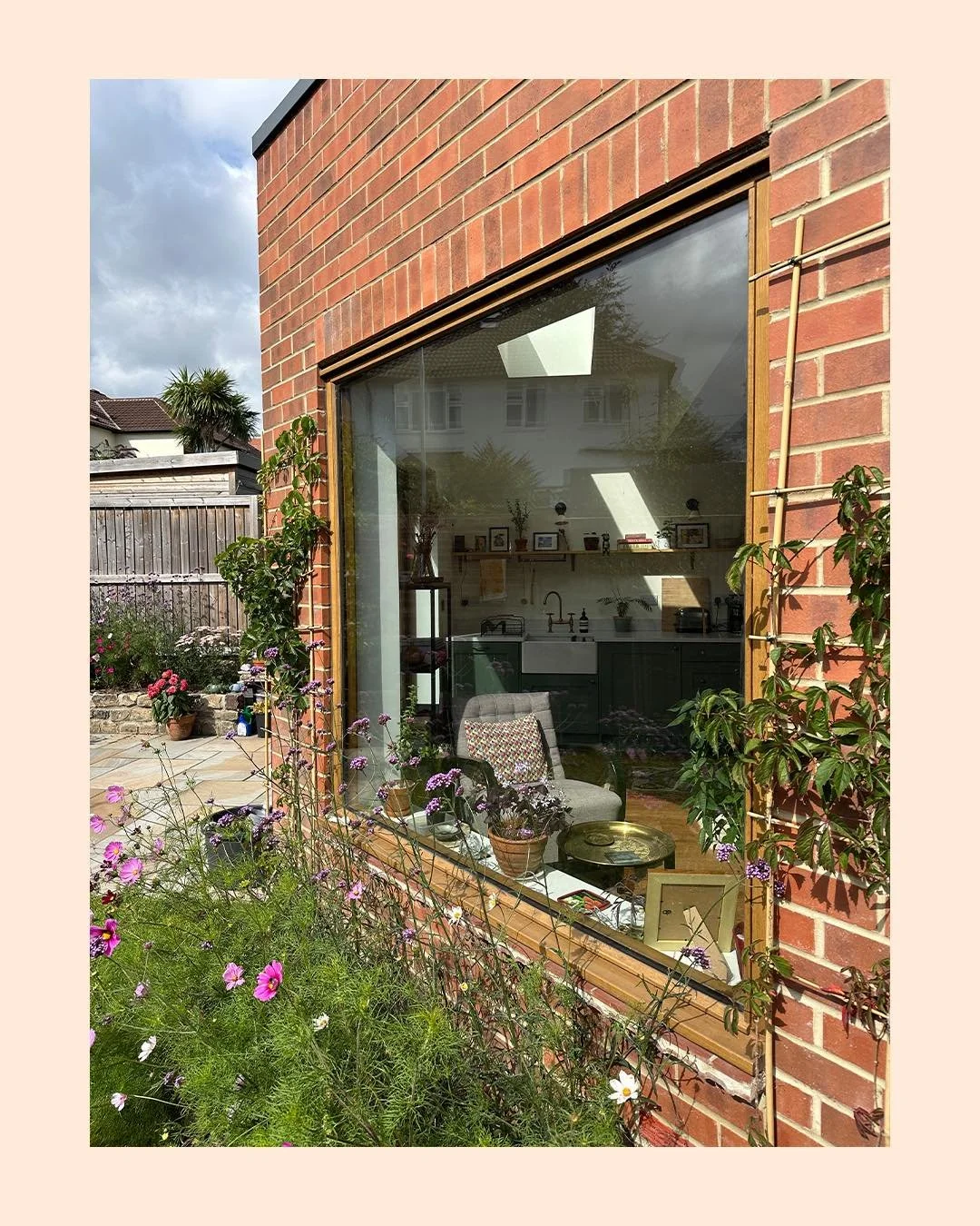 This modest extension was all about balance.

The property had once been a doctor&rsquo;s clinic, so the client and I worked closely to reconfigure the layout into a comfortable home. It was important that the new addition didn&rsquo;t overwhelm the 