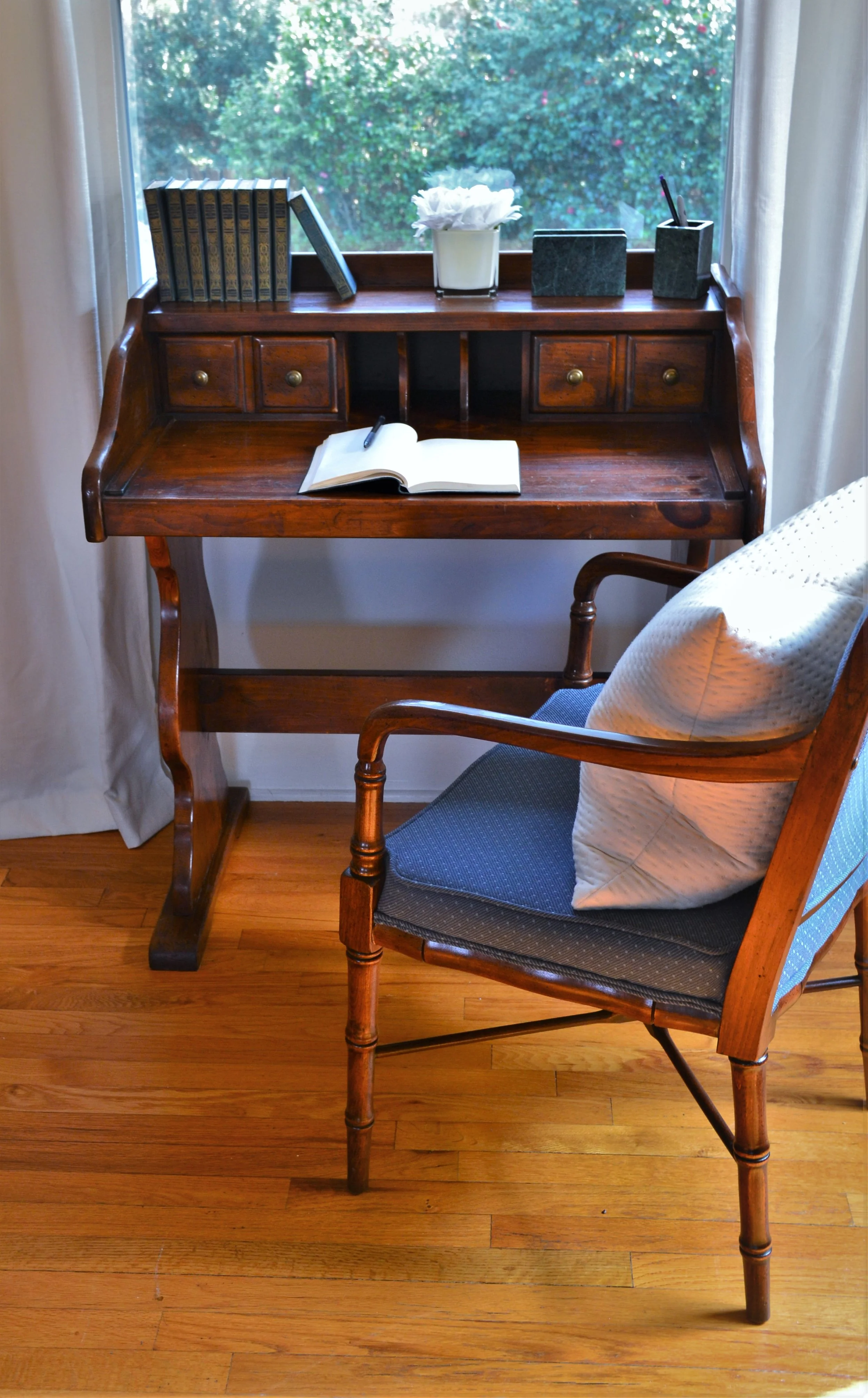 Applying new finish to thrift store furniture flip desk