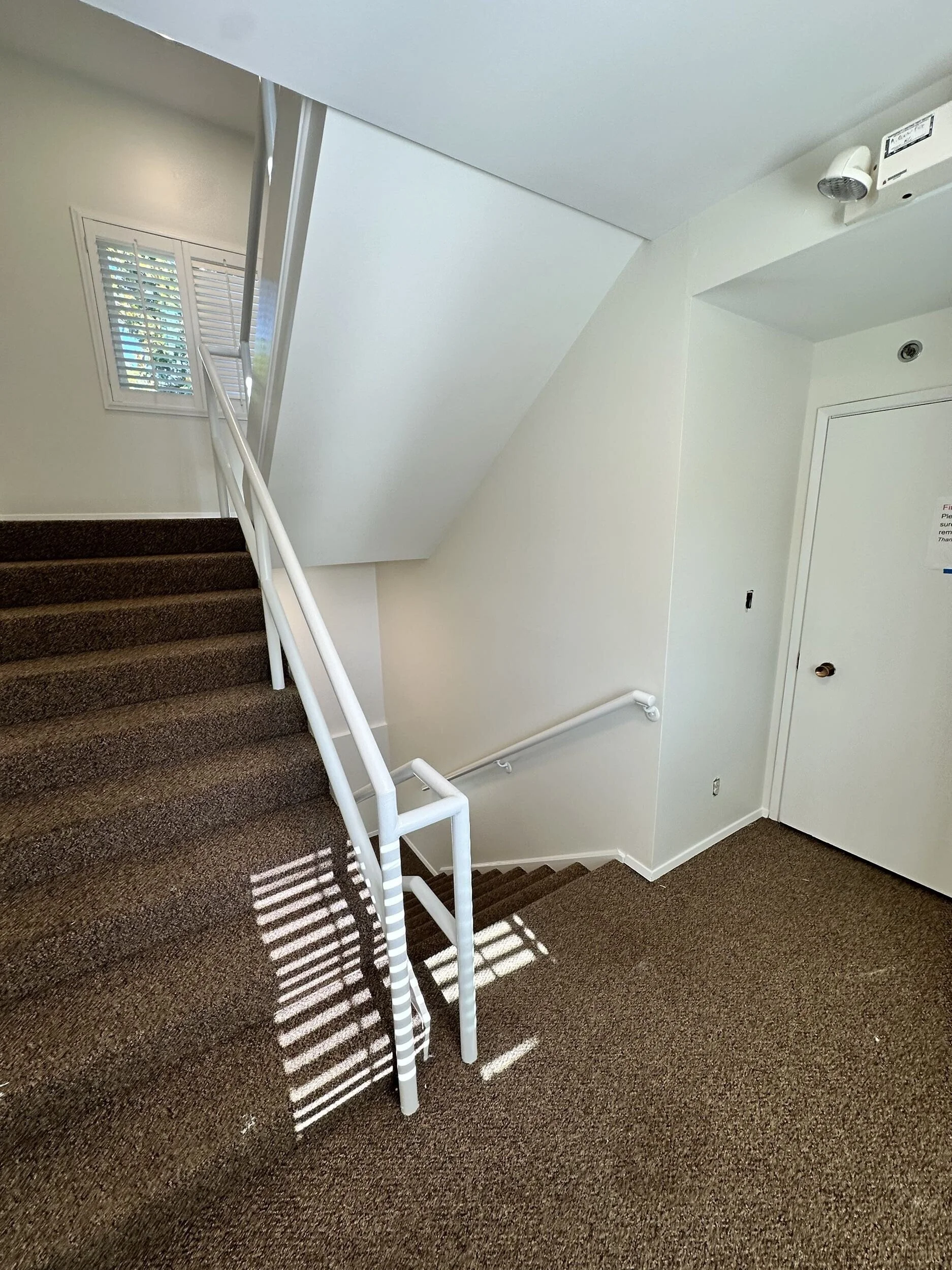 interior painting in seattle – hallway repaint sorority house for university of washington