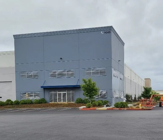 bellevue painters painting commercial building in bellevue exterior warehouse painting