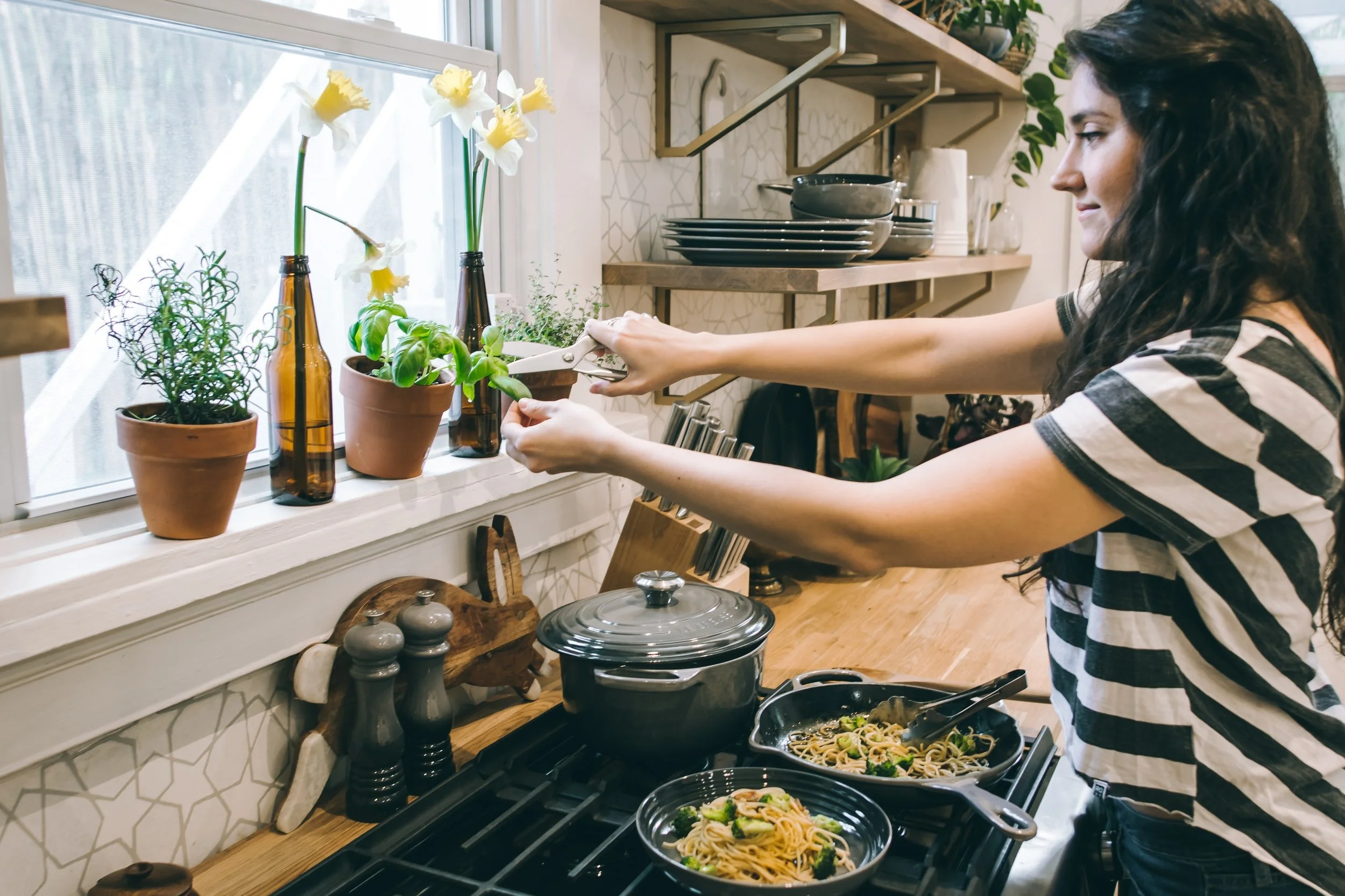 5 Tips For Meal Time in Eating Disorder Recovery 