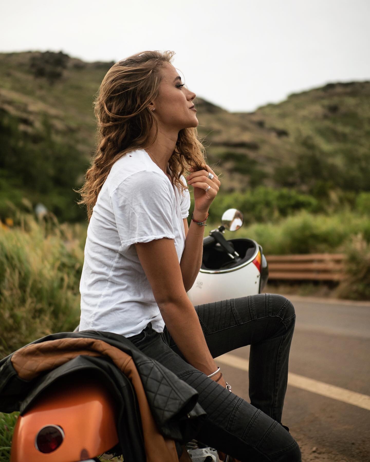 Well @saltkissed is selling her motorcycle&hellip;fully restored and super fun on the roads of Maui. (Had the pleasure of riding it down the coast.) Hit her up if interested. 📷+ 🏍 @saltkissed #adventureisoutthere