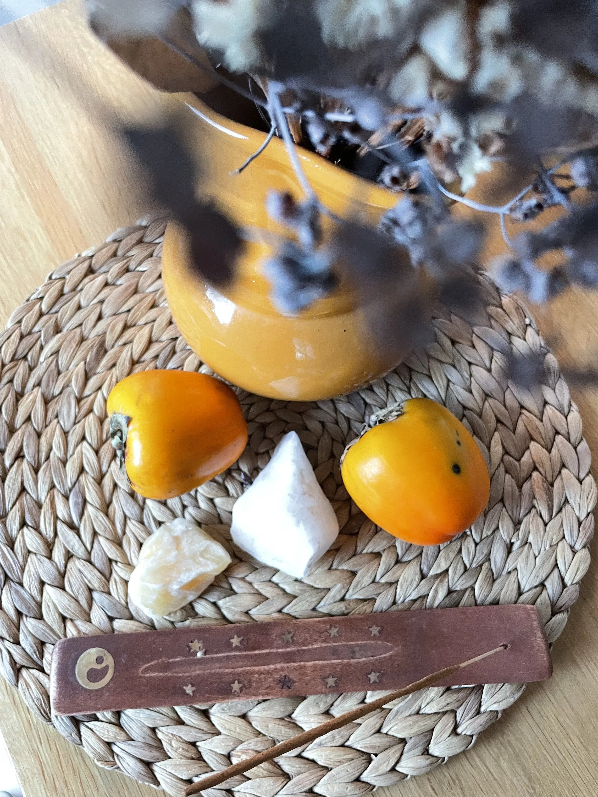 Kohti kevättä - Naisten joogailta Zoomissa