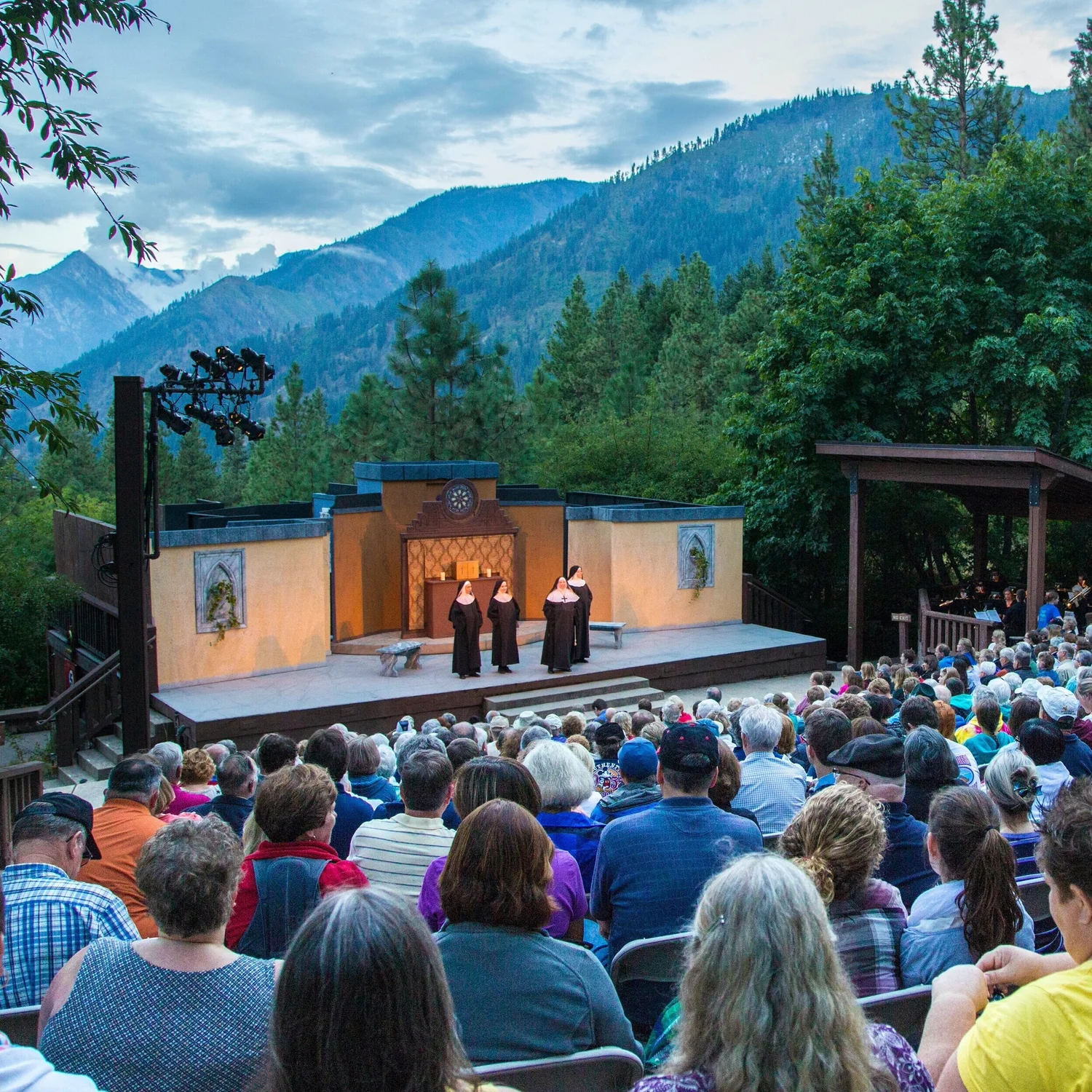 Directions — Leavenworth Summer Theater