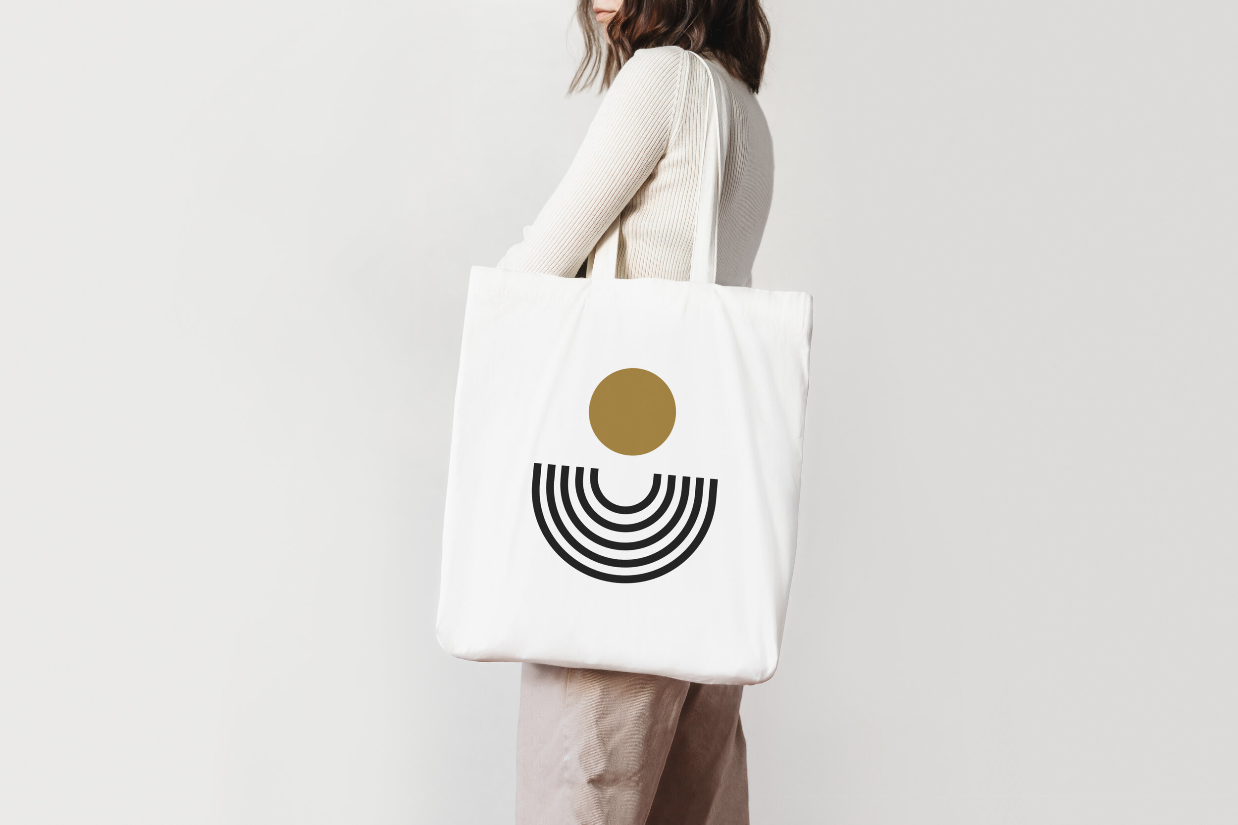 totebag_mockup.jpg