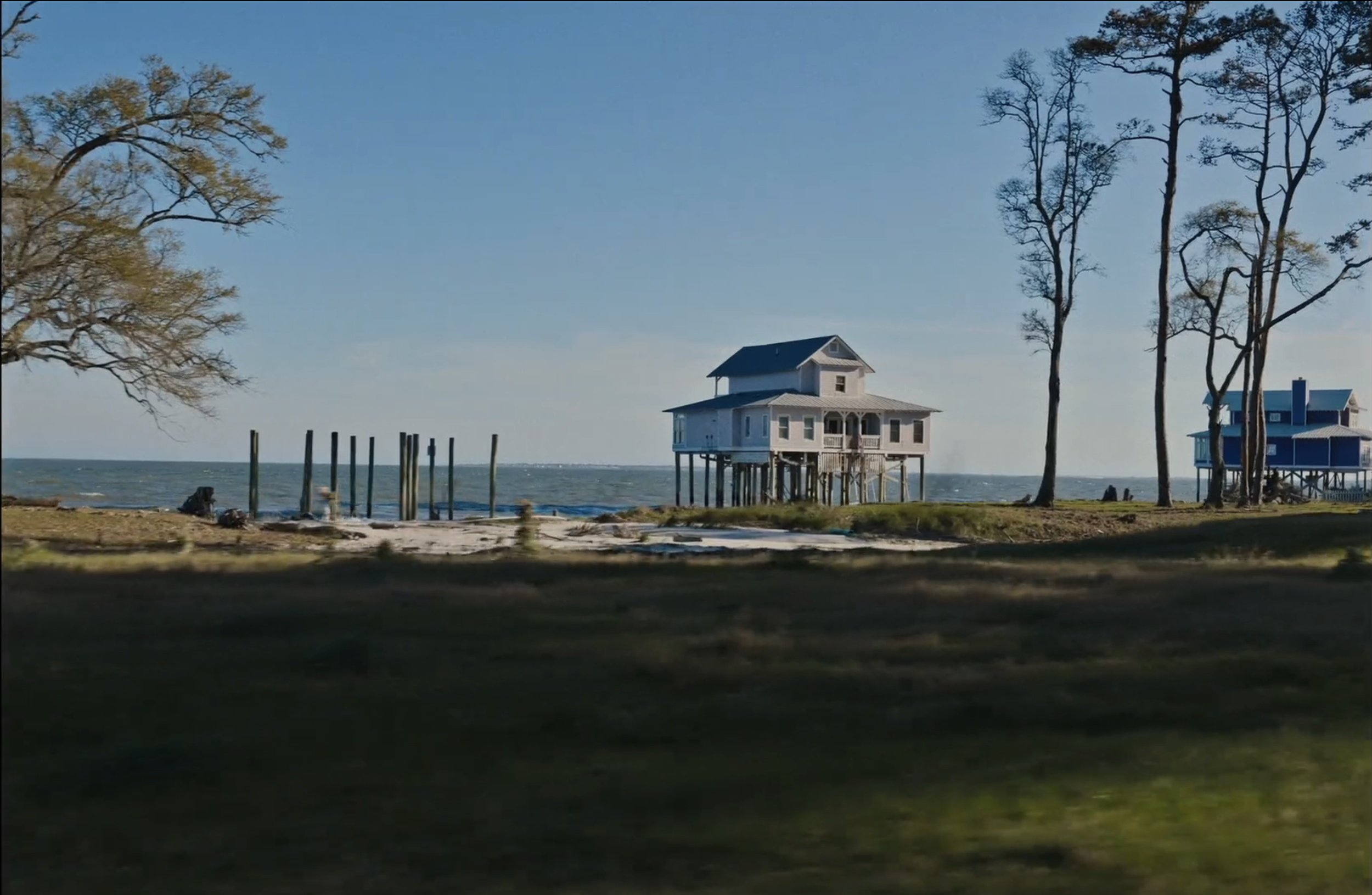 Island Houses.png