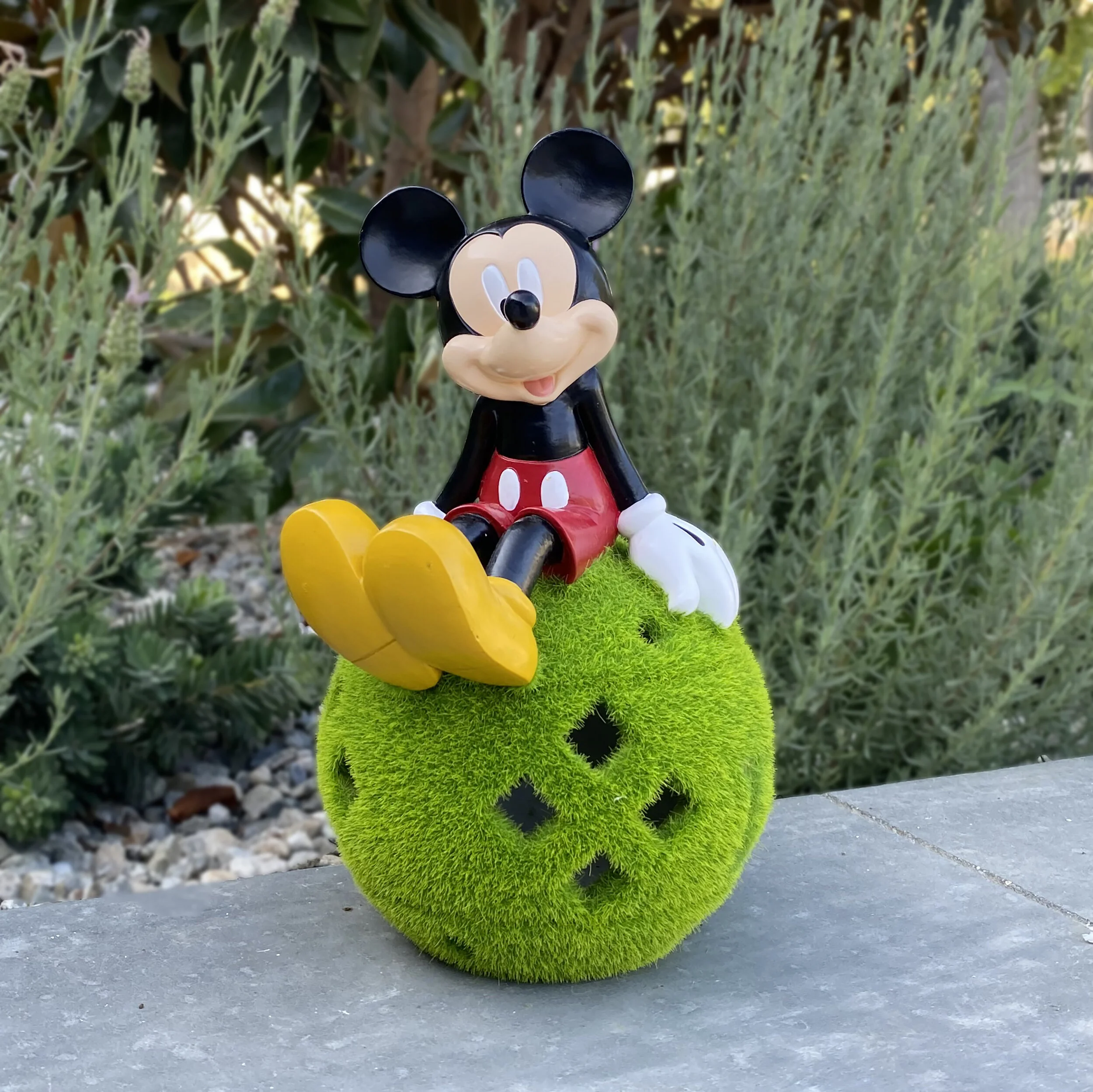 MICKEY SOLAR GARDEN STATUE SITTING ON FLOCKED BALL_4.jpg