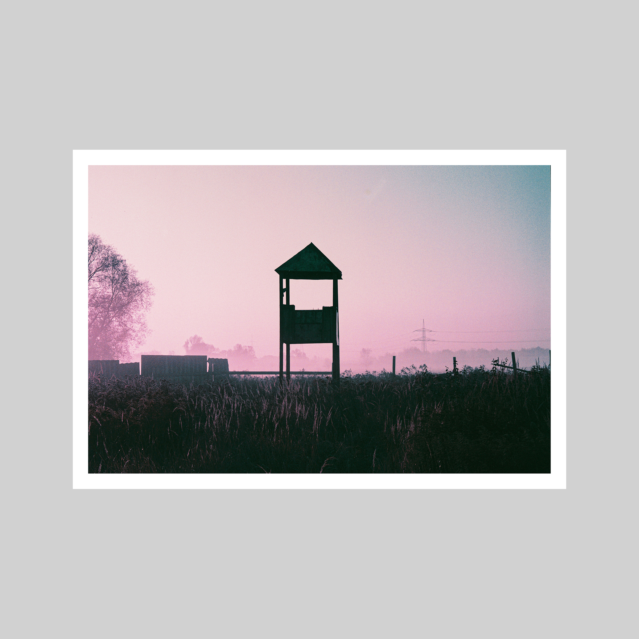 The Lookout-PrintShop-c-MathiasBenninghoven_10x15_Preview_Square-2.png