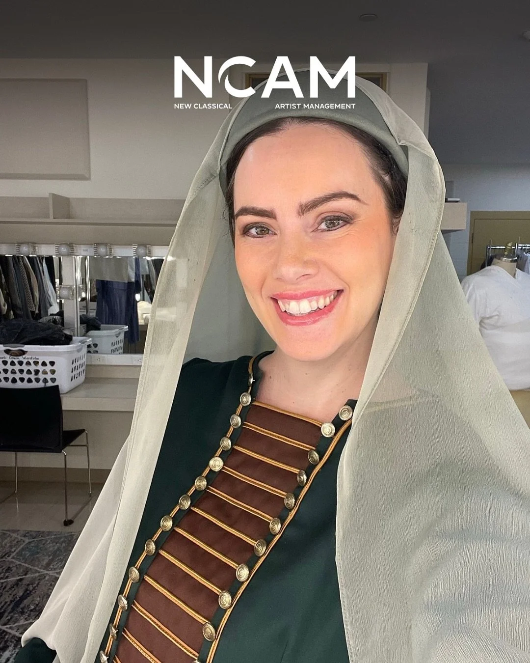 Mezzo-soprano Kaylee Nichols takes the stage tonight as Giovanna in Rigoletto at @cincinnatiopera &mdash;though she&rsquo;s technically not performing alone! 💁&zwj;♀️👶 

Congrats on opening night! 🥂 Catch her (and her tiniest duet partner) June 12