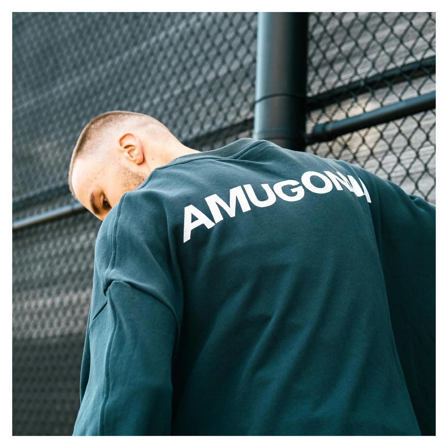 Ever wonder what to wear to the gym? Need something to wear after the workout?

My partner brand, @amugonna just dropped their oversized long sleeve in Green Tide! Personally wore it to the gym and works well as a warm-up and airs you out.

Check it 