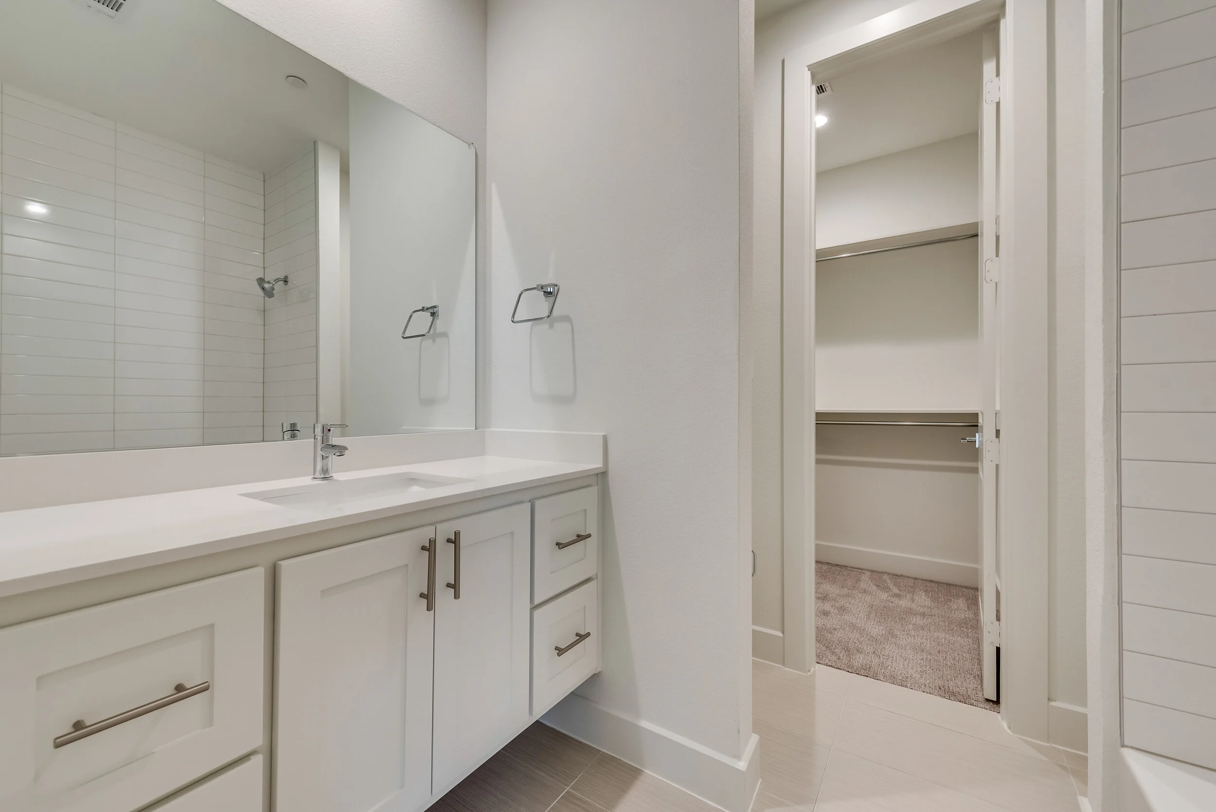 6017 Hudson St _ 45.jpg