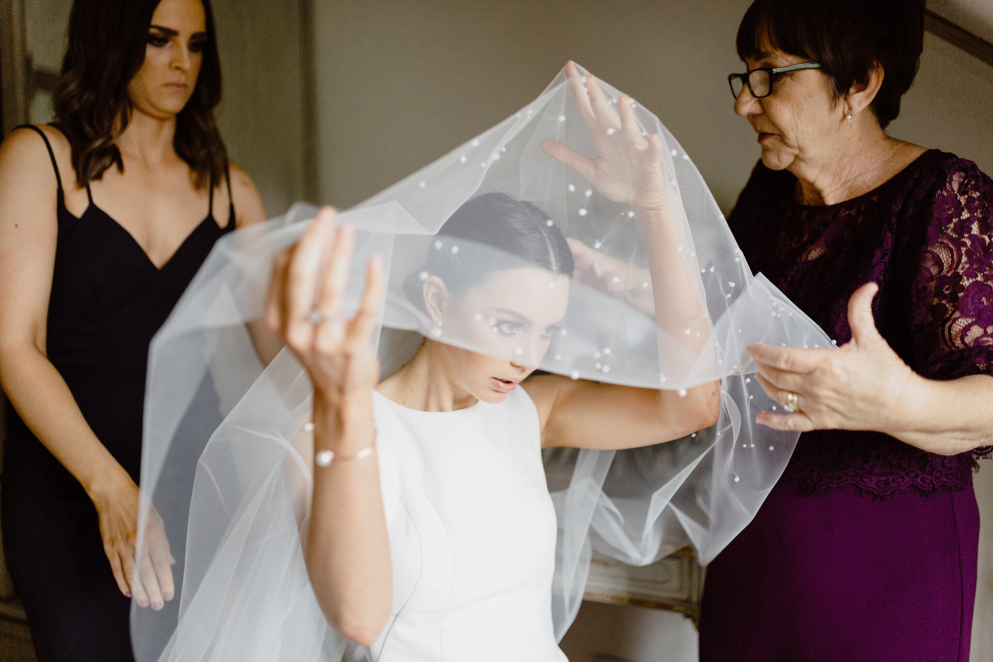 carly-tia-photography_emily-chris13.jpg