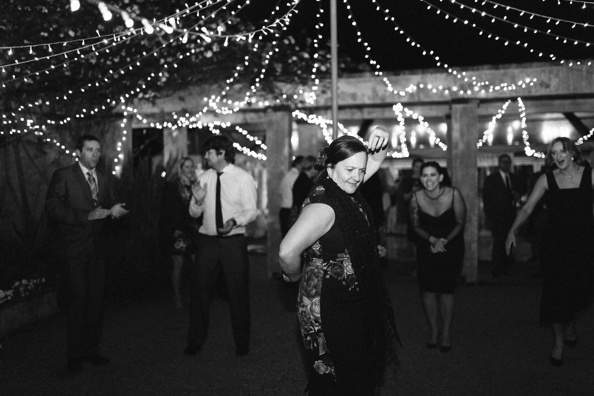 carly-tia-photography_emily-chris63.jpg