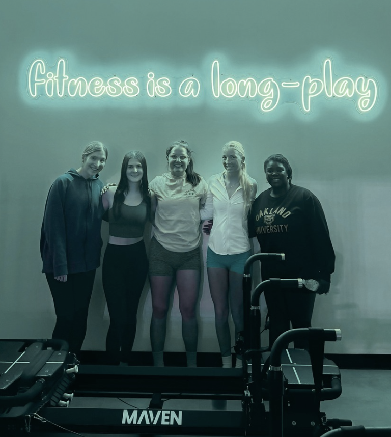 Why More People Are Choosing Fitness Communities Over Bars and Restaurants