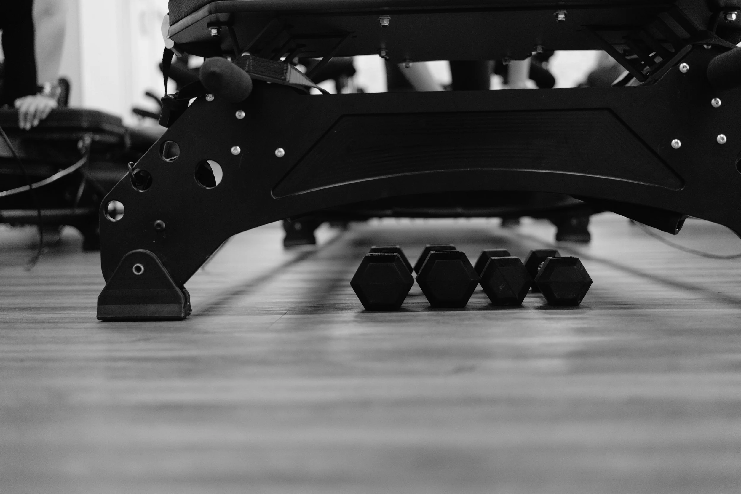HIIT Training, Cortisol Belly, and Perimenopause: Should You Break Up?