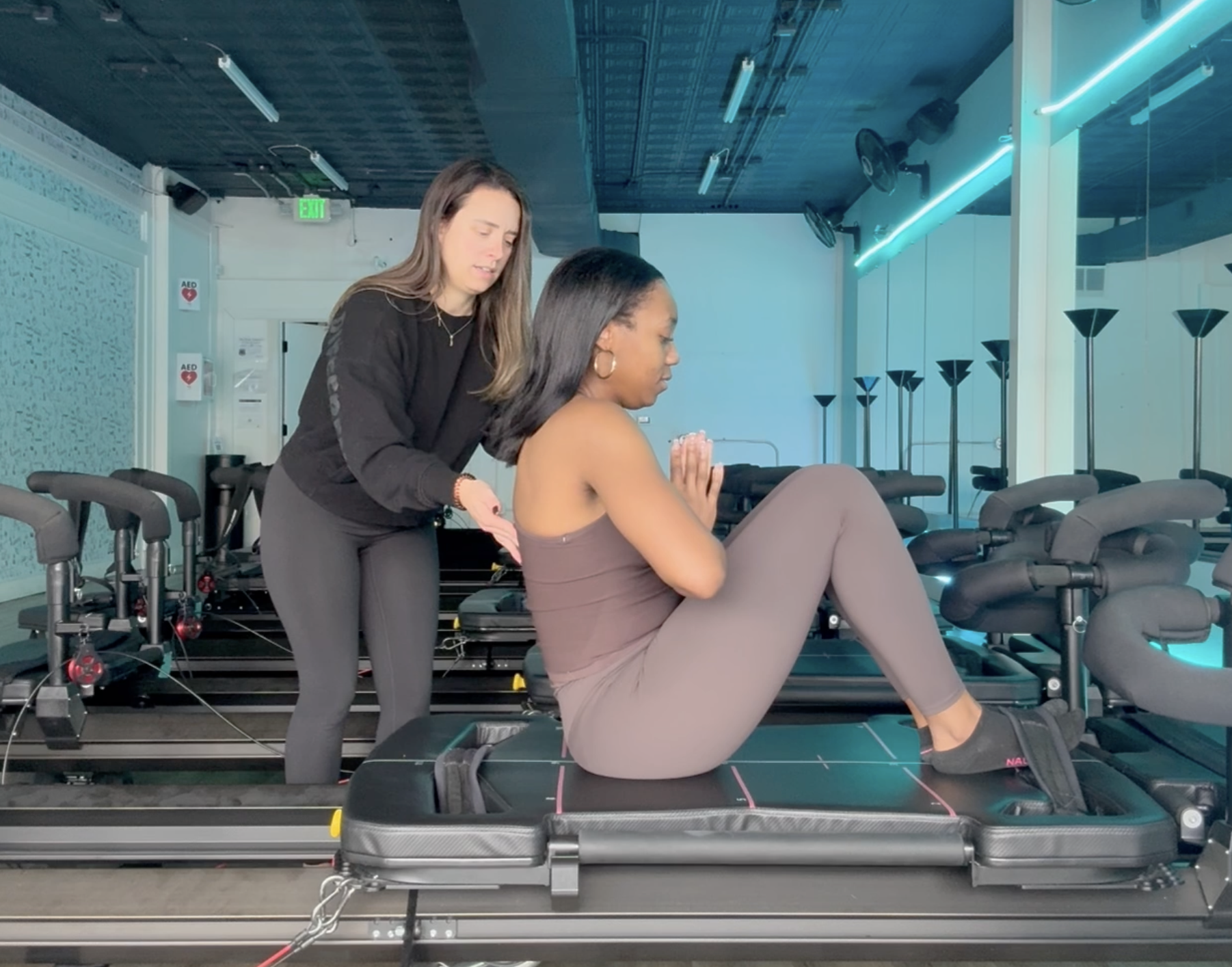beginner reformer pilates class