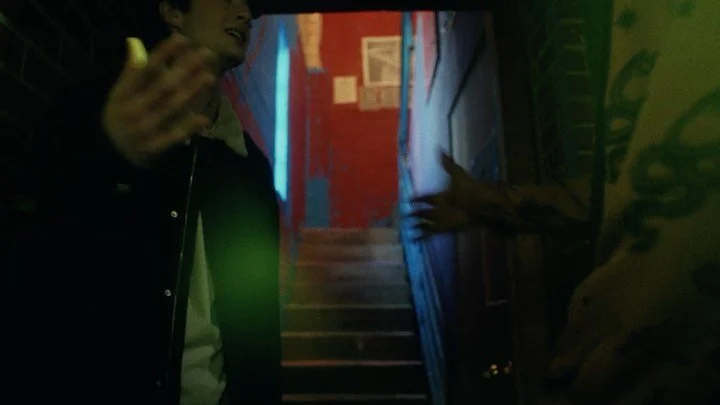 Little vignettes for Floyd’s 99
•
Director / DP: @josiahroetker 
Executive Producer: @alexdeanrodriguez 
Producer: @sewhite11 
Camera Operator: @orionmadsengimbalop 
1st AC: @samgoingwest 
2nd AC: @ben_zuckerman 
Gaffer: Chris Gerding
Key