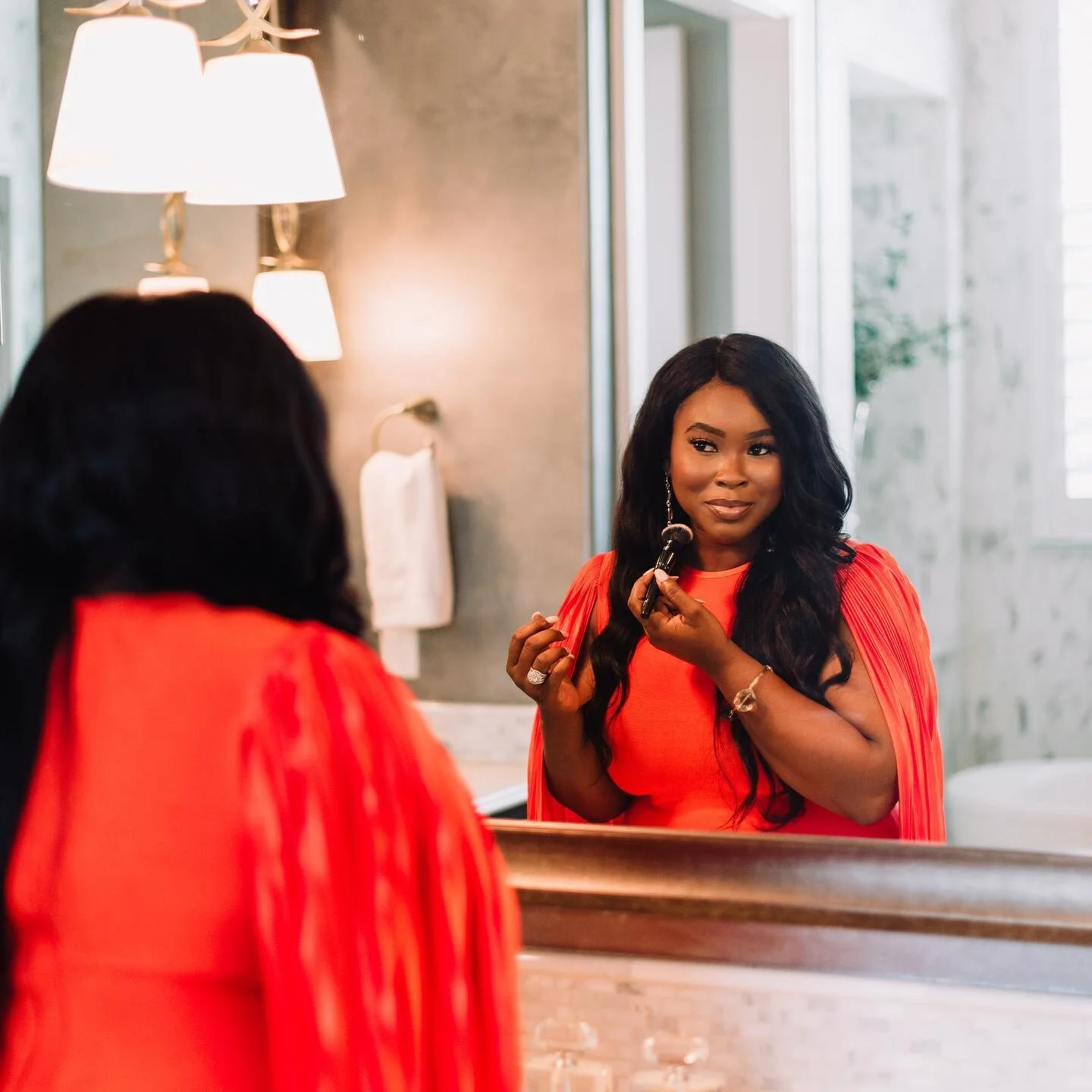 Dear Woman in the Mirror....
⠀
You made it!
⠀
2020 was an interesting one. So much was thrown at you, but you didn’t give up. Your determination pushed you to achieve mind blowing results and I’m proud of you.
⠀
You entered 2020 claiming