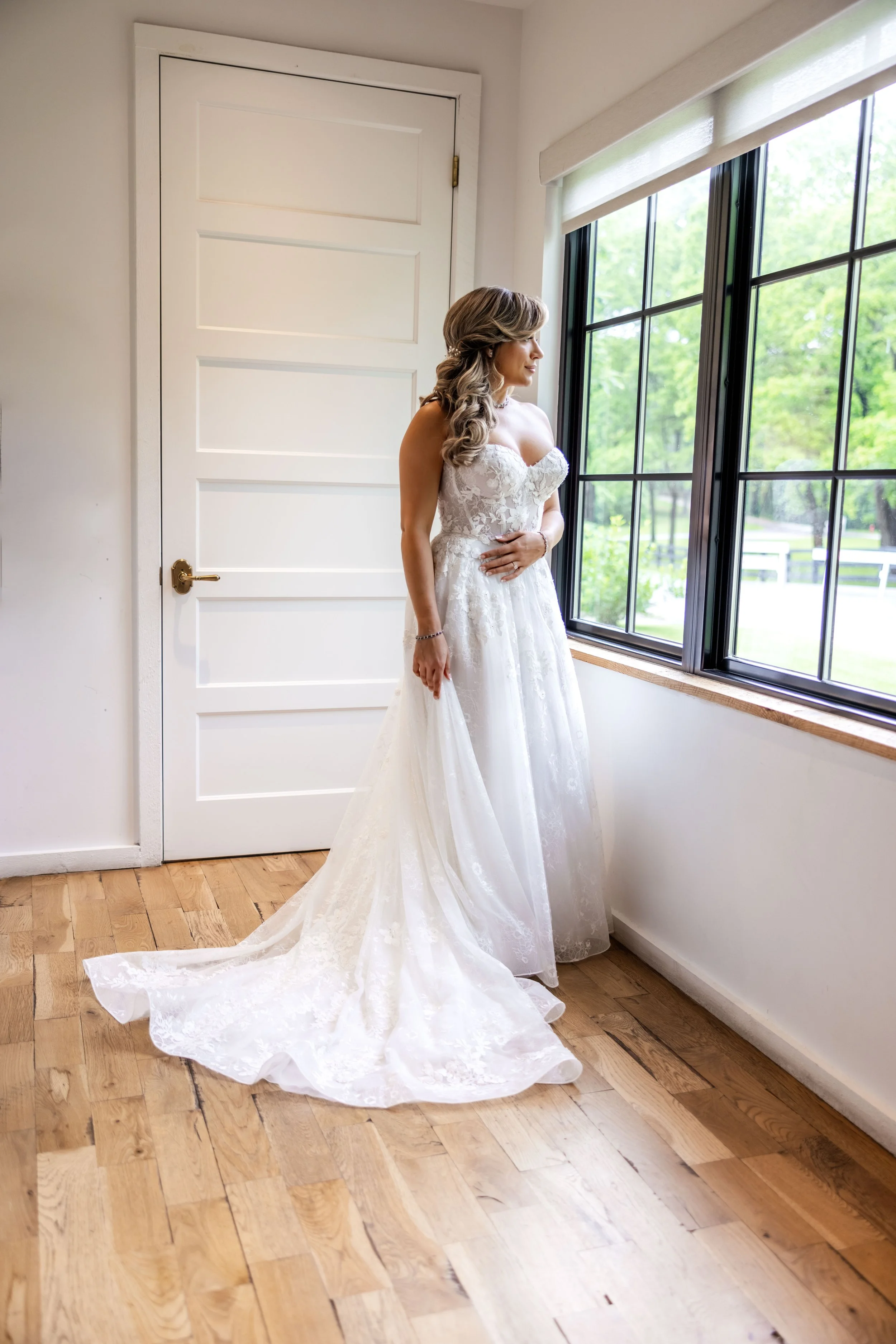 Caleb & Natalia_Getting Ready_Bride_64.jpg