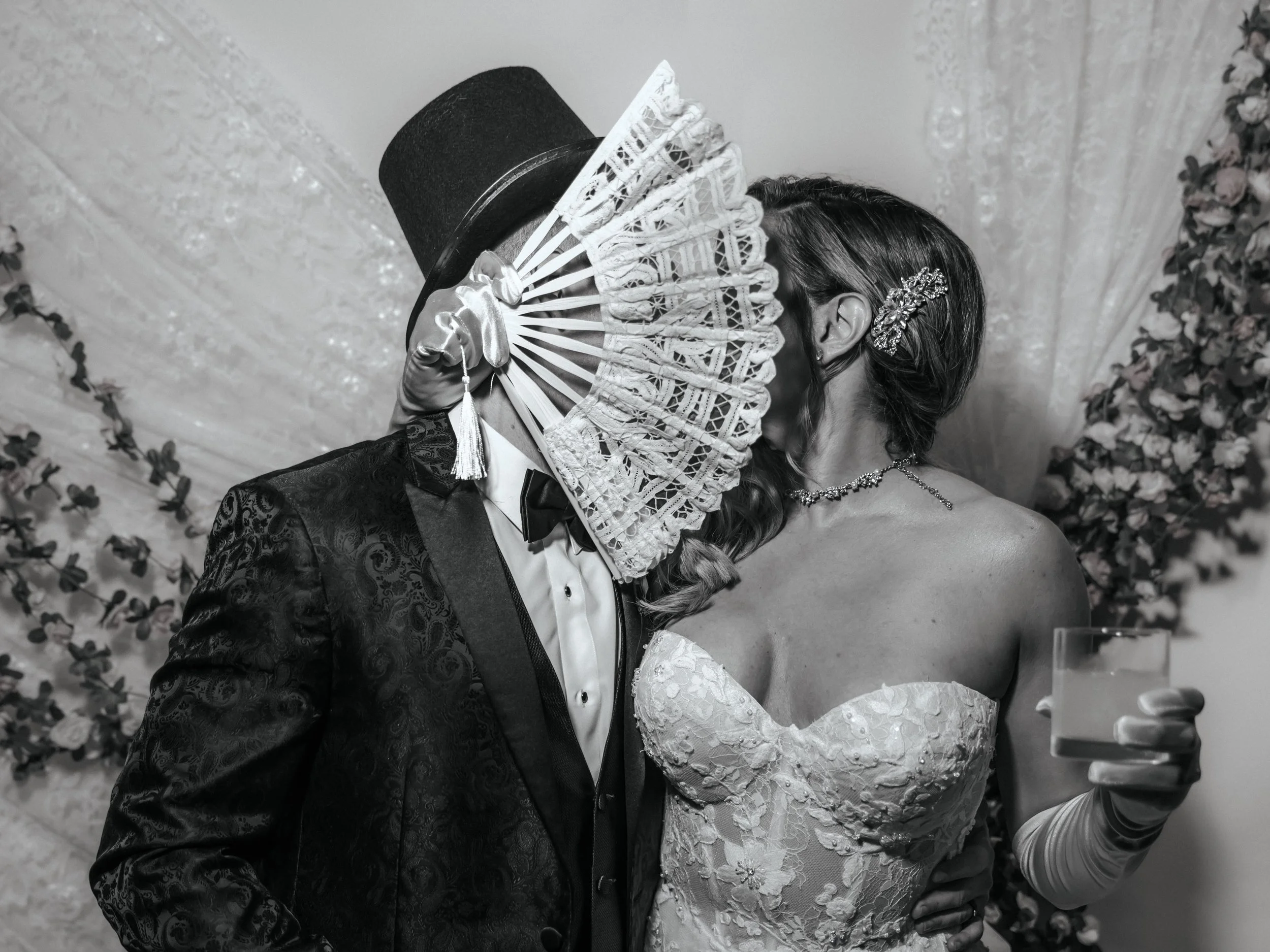 Caleb & Natalia_Bride+Groom PhotoBooth_22.jpg