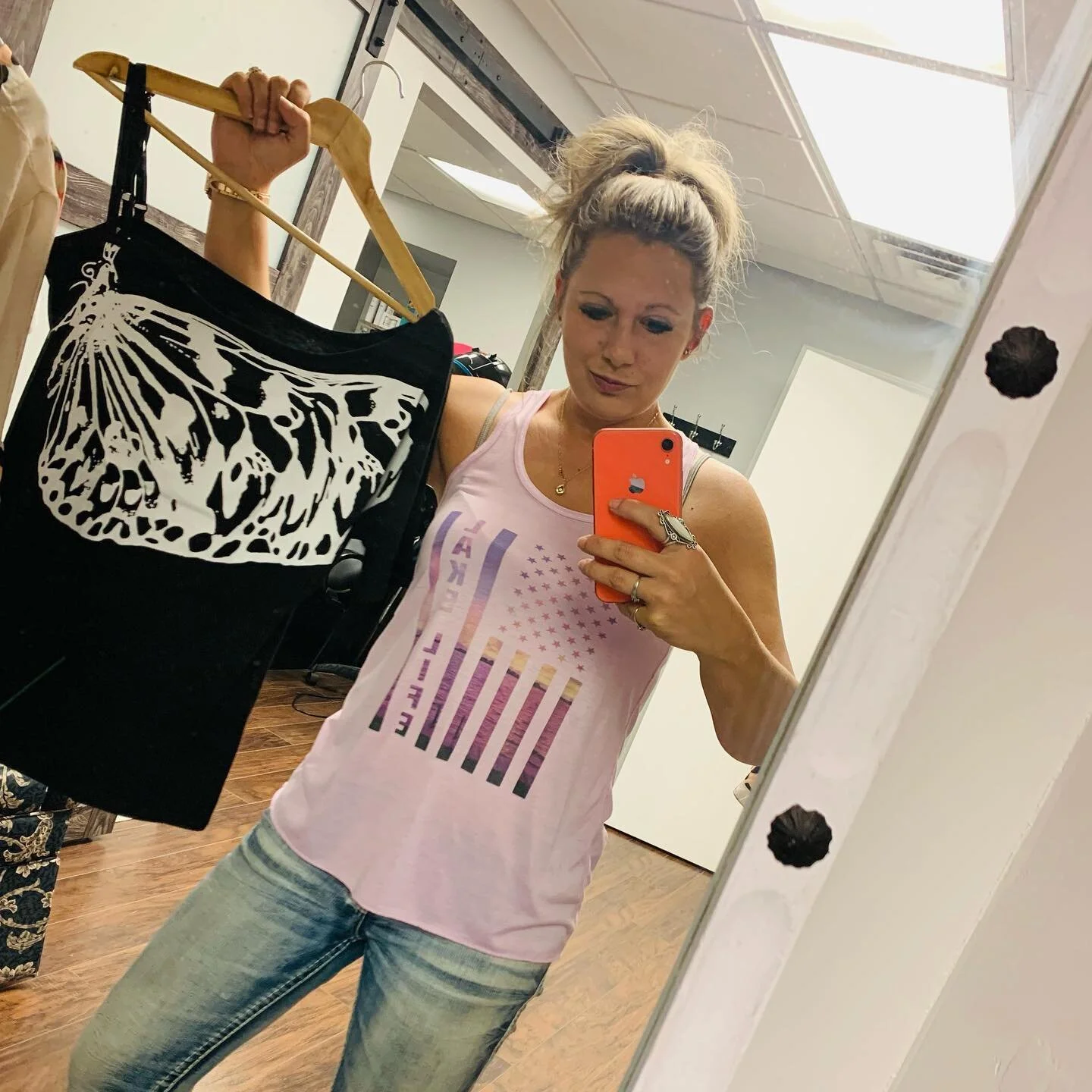 Lake life or Boujee Butterfly? Can&rsquo;t decide which I&rsquo;m going to rock this weekend! Both shirts available here at the Little Butterfly Boutique! Stop in or order online Https://DreamDesigns-alb.square.site