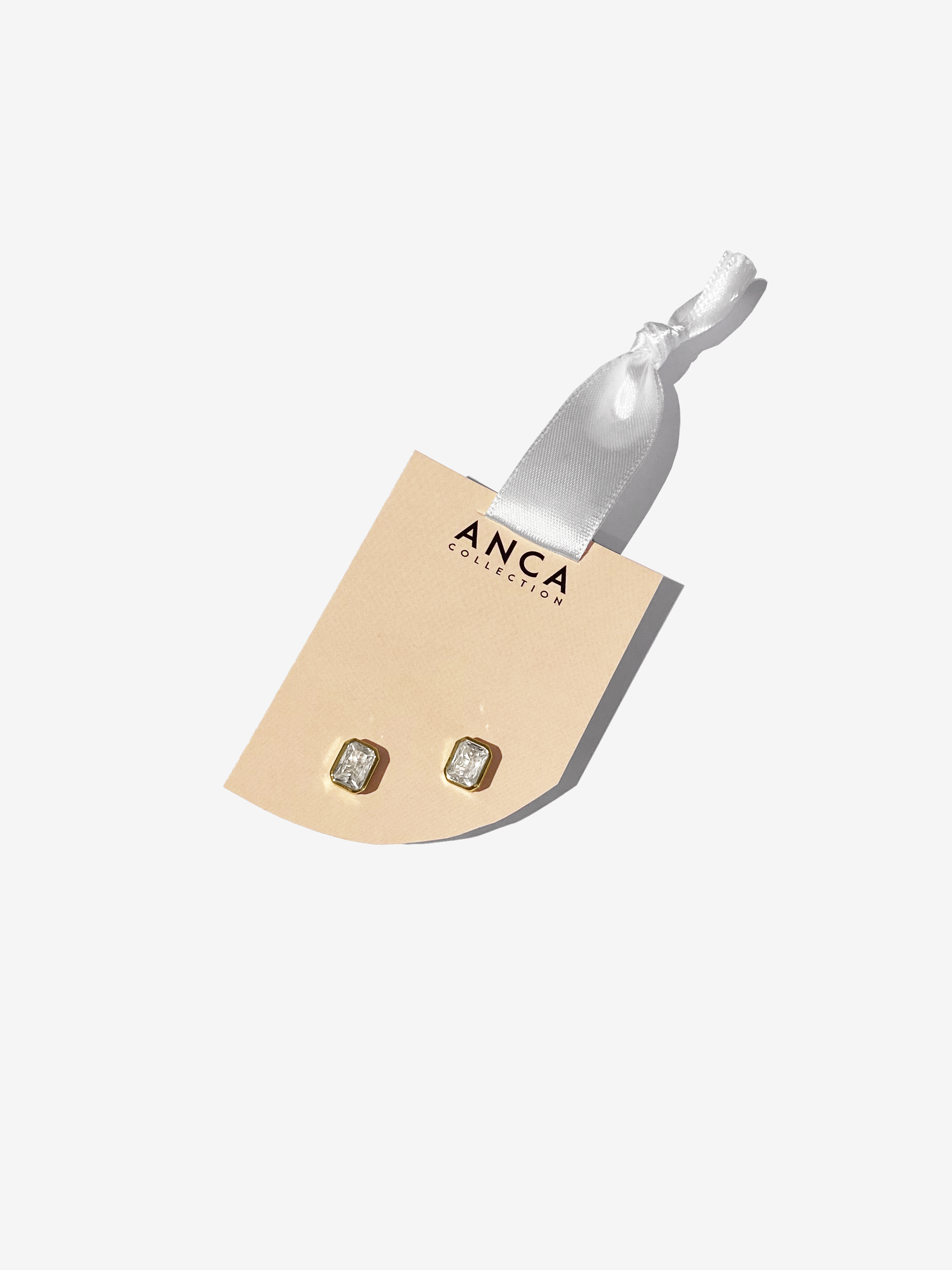 Gold Bezel Stud Earrings 5.png