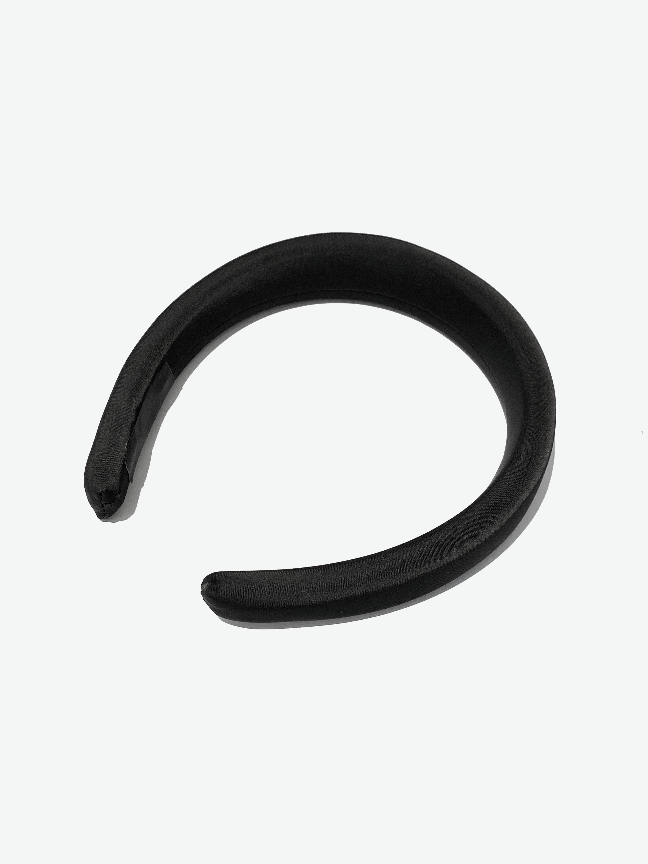 Black Padded Headband.png