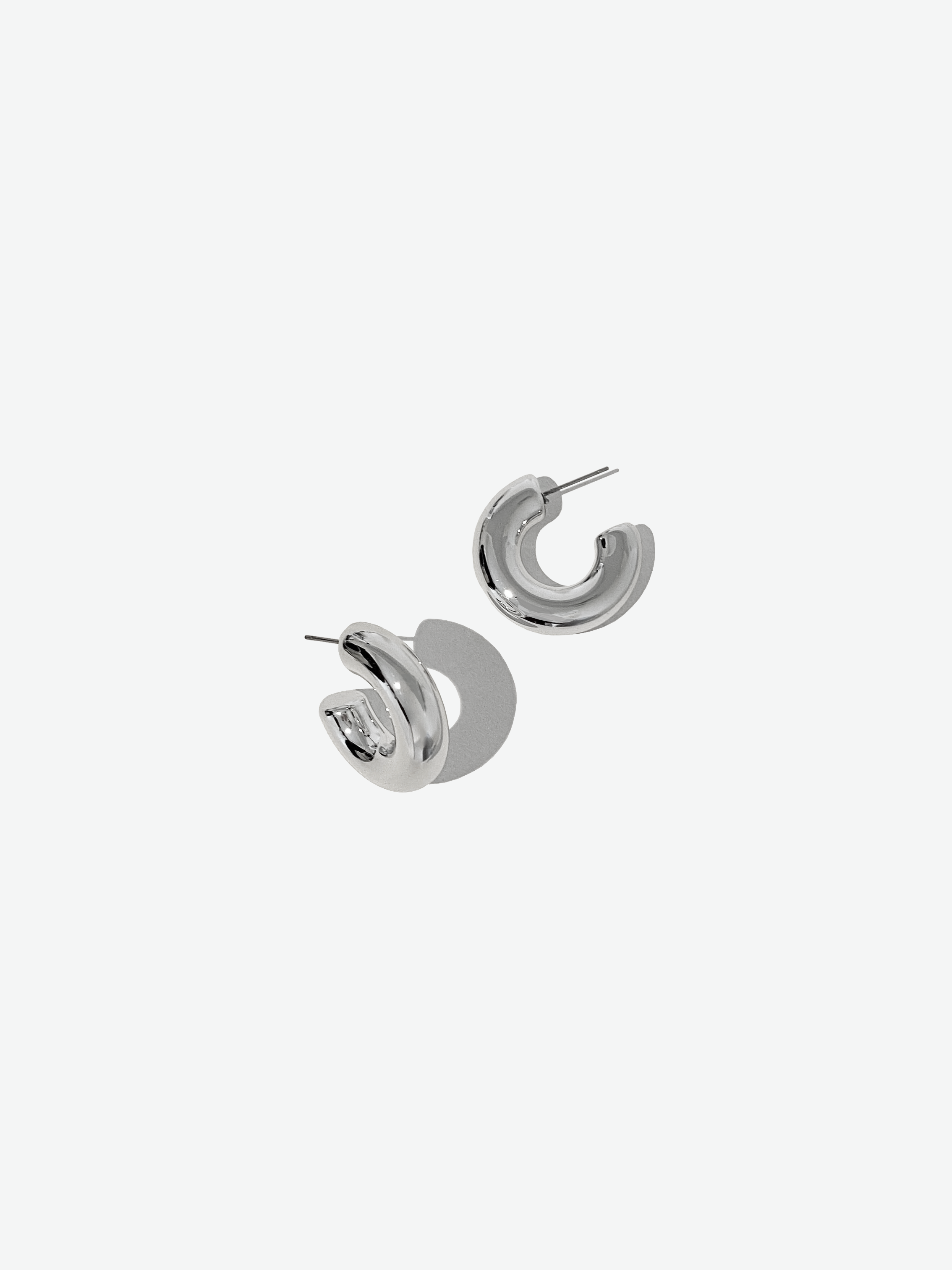 Silver Chunky Hoop Earrings.png