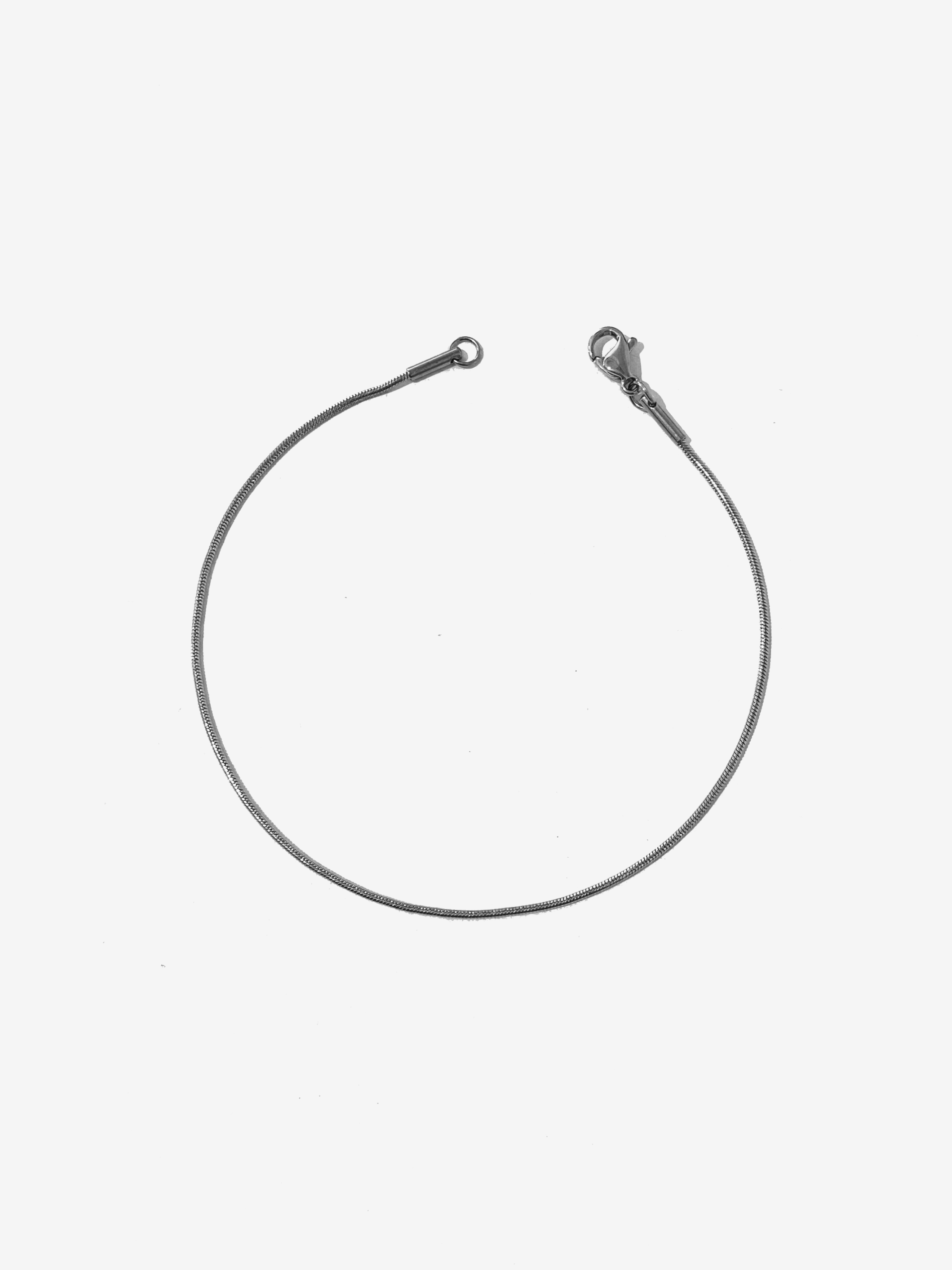 Silver Round Chain Bracelet-3.png