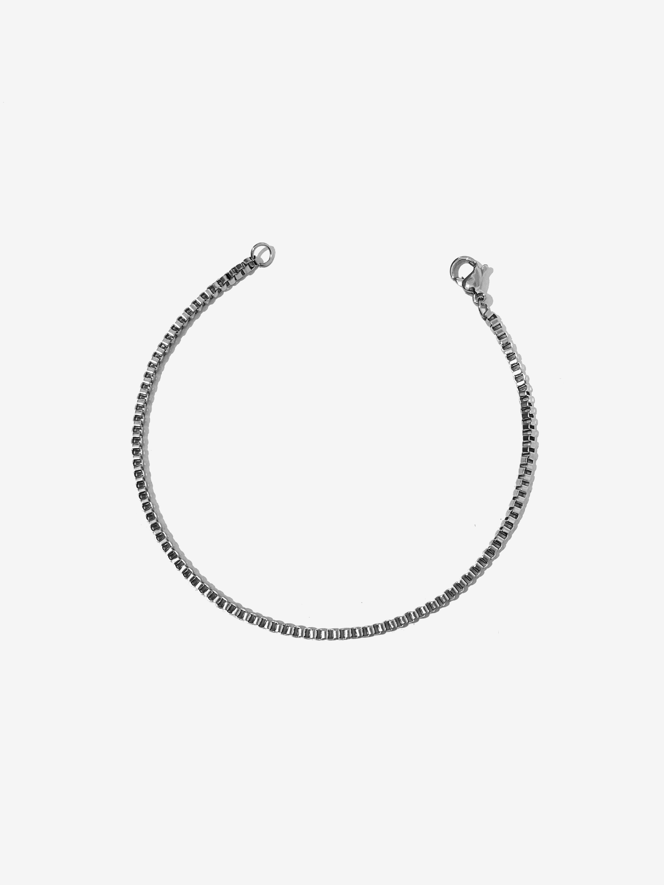 Silver Box Chain Bracelet 3.png