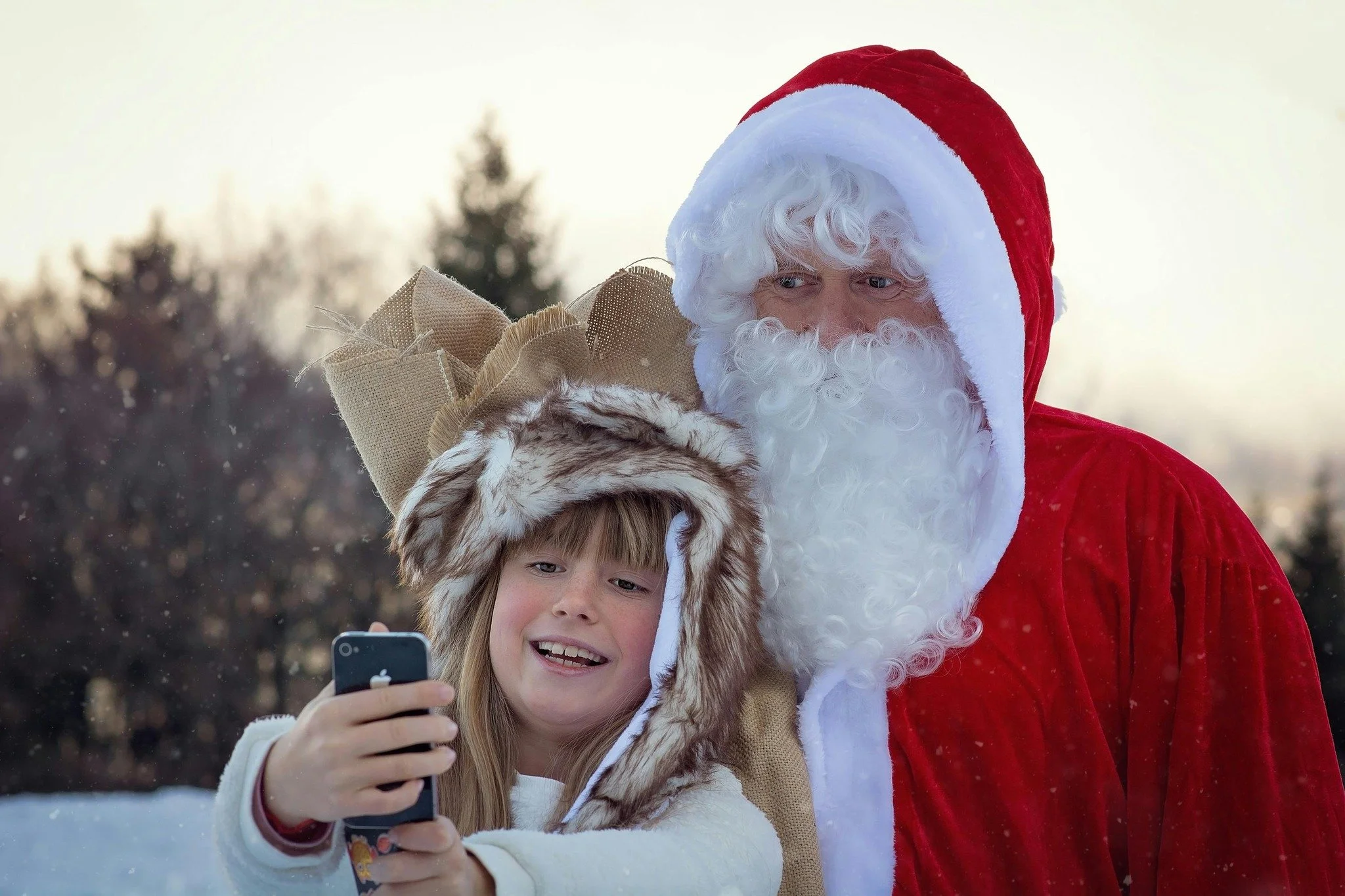 Last chance to catch Santa this weekend! 🎅✨ Swing by for a Christmas treat and a festive selfie between 11.30am&ndash;2.30pm, on 20th, 21st, 22nd, 23rd December

 #HoppyTimes #kidsactivities #funthingsforkids #schoolholidays #kidsfun #christmas2025?