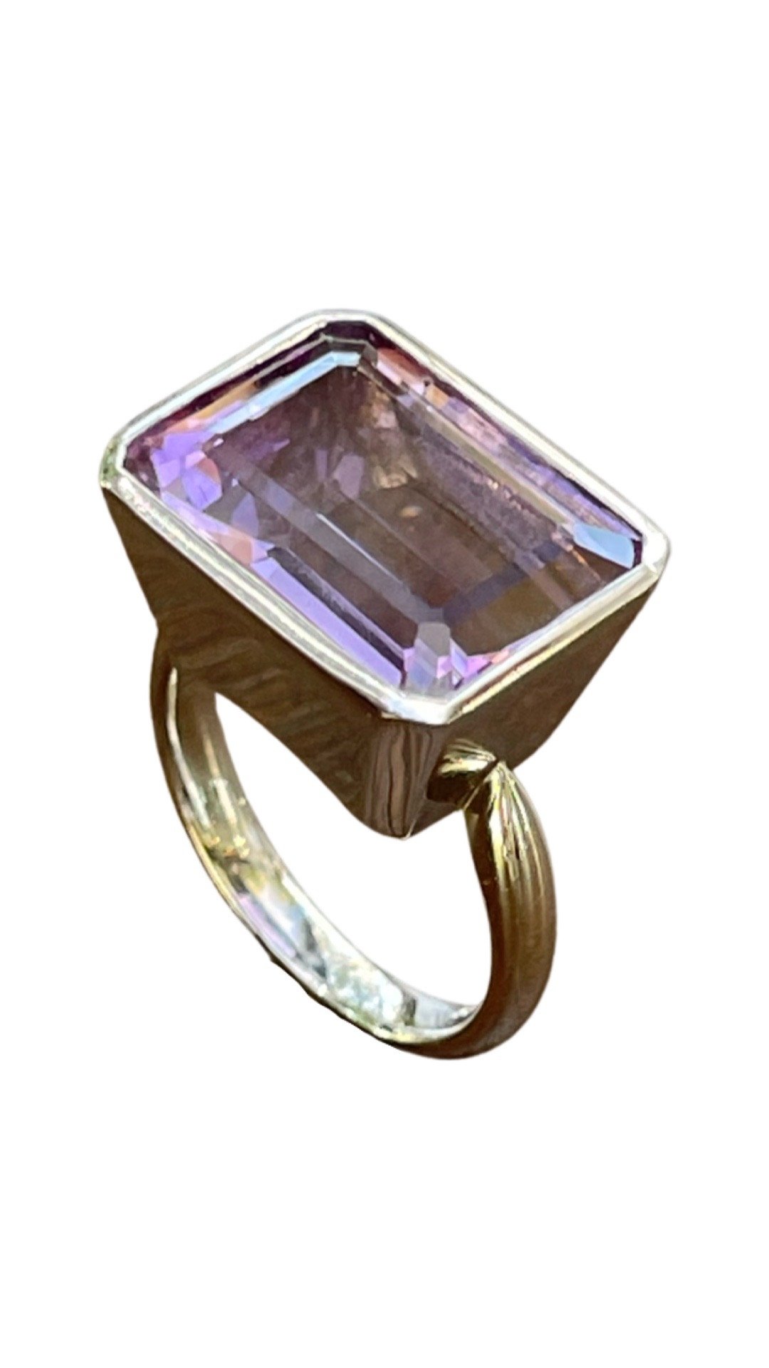 “ELIZA” AMETHYST COCKTAIL RING