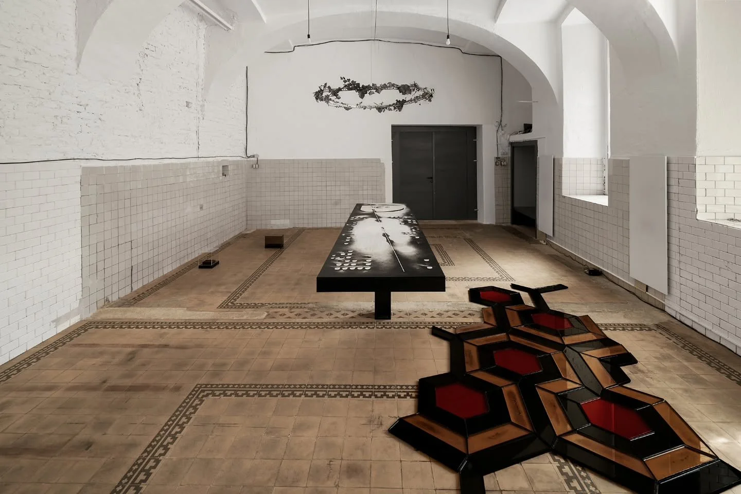 Echoes that Refuse to Fade

Anzhelika Palyvoda @palyvoda_anzhelika
C&eacute;line Struger @celinestruger
Sofiia Yesakova @sofiia.yesakova

Curated by Massimiliano Maglione @masma_curator

29 April &ndash; June 06, 2026
FAVU Gallery @galeriefavu