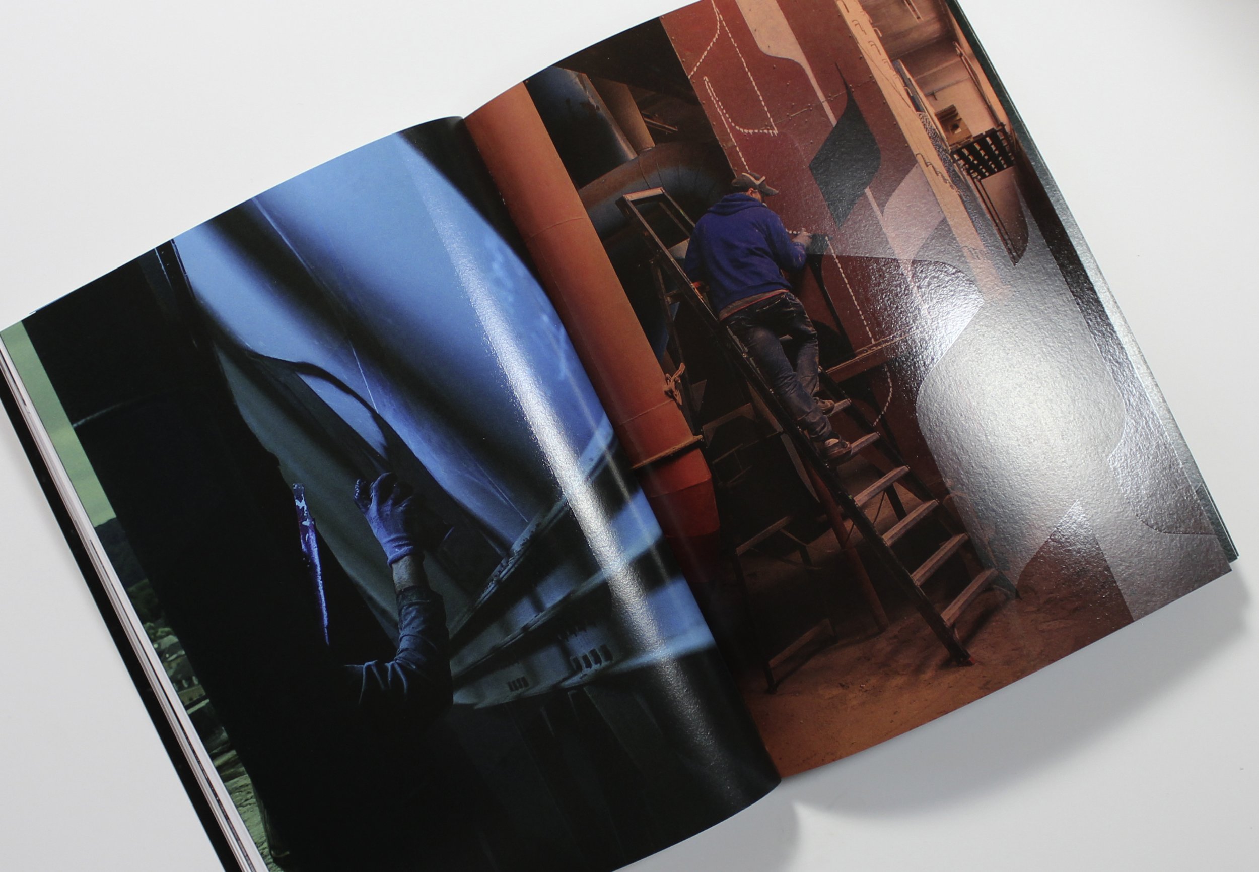 PACKSHOT BOOKS_VEIL10.jpg