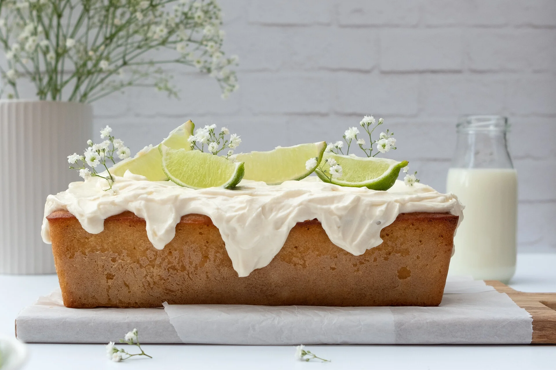 Limetten-Buttermilch-Kuchen