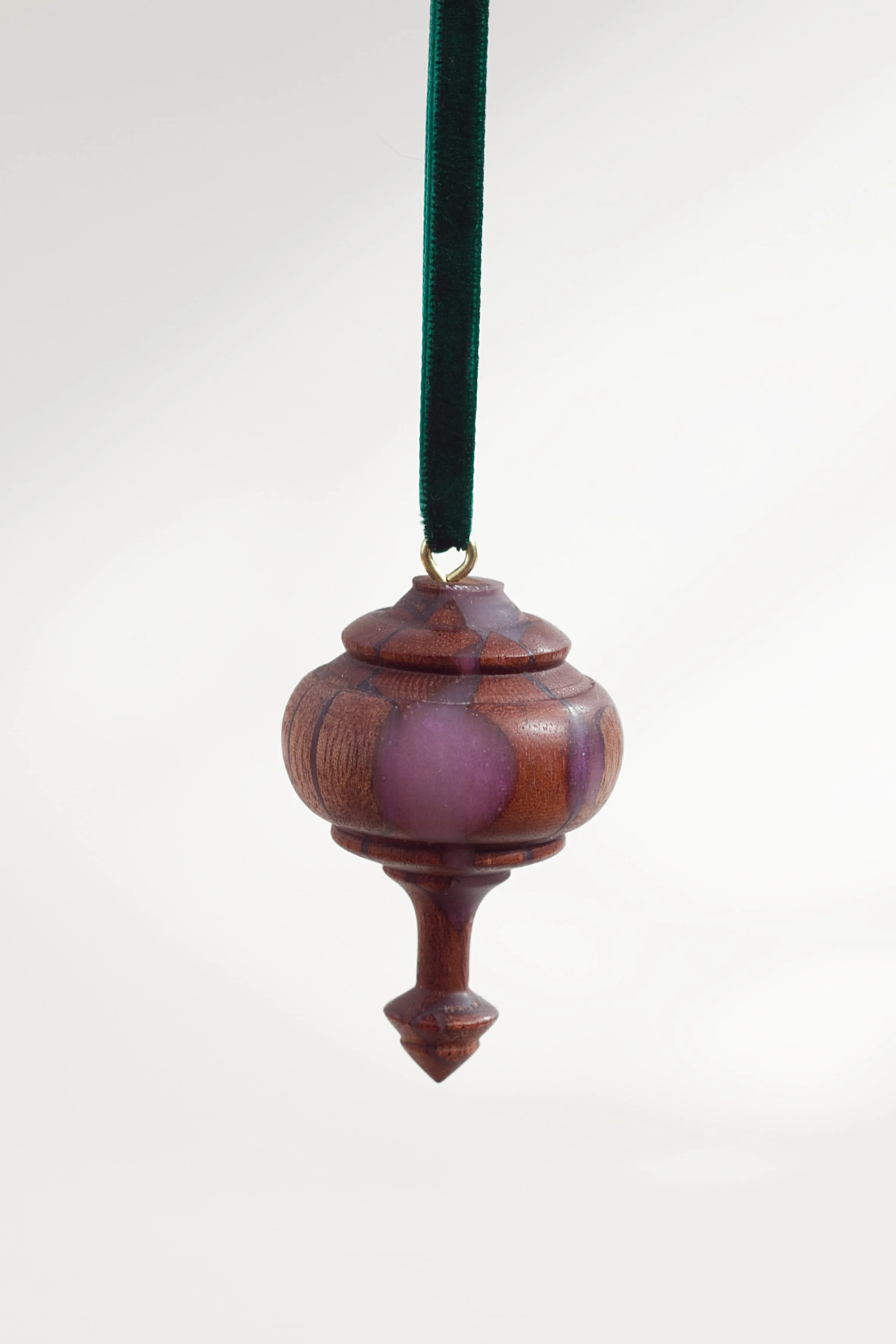 Jarrah+Opal4.jpg