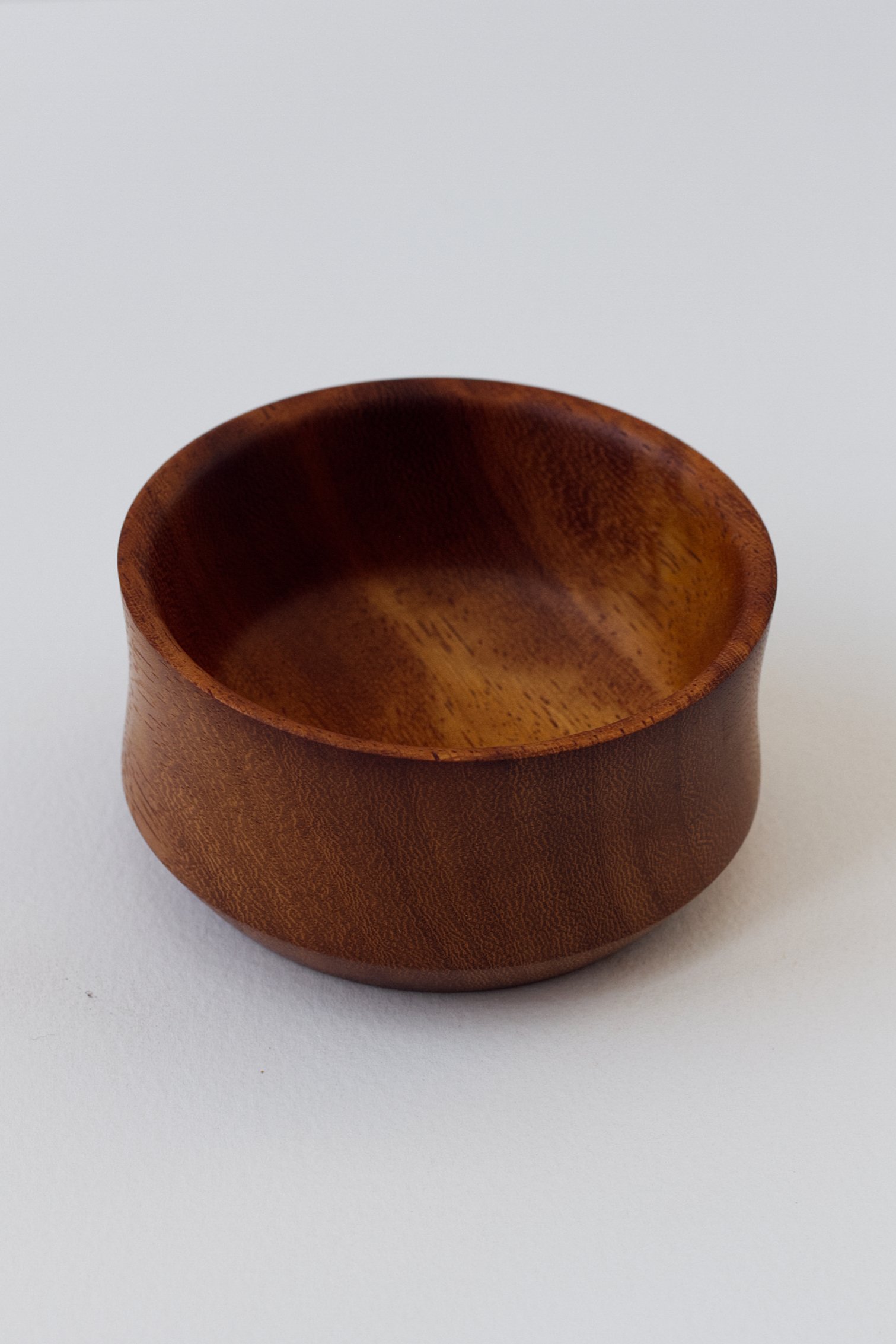 Iroko Slanted side bowl