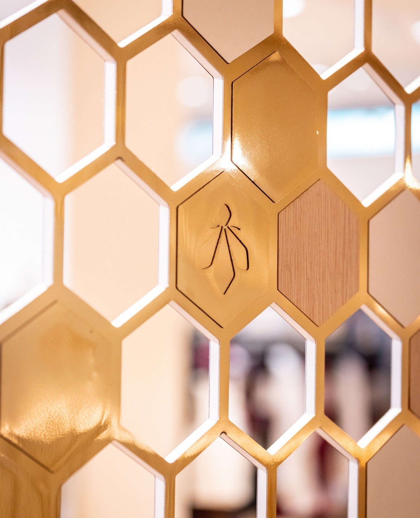 ✨ Hive is gold ✨⁠
⁠
📍Hive Restaurant at Selfridges, London - Body Studio 3rd floor​​​​​​​​⁠