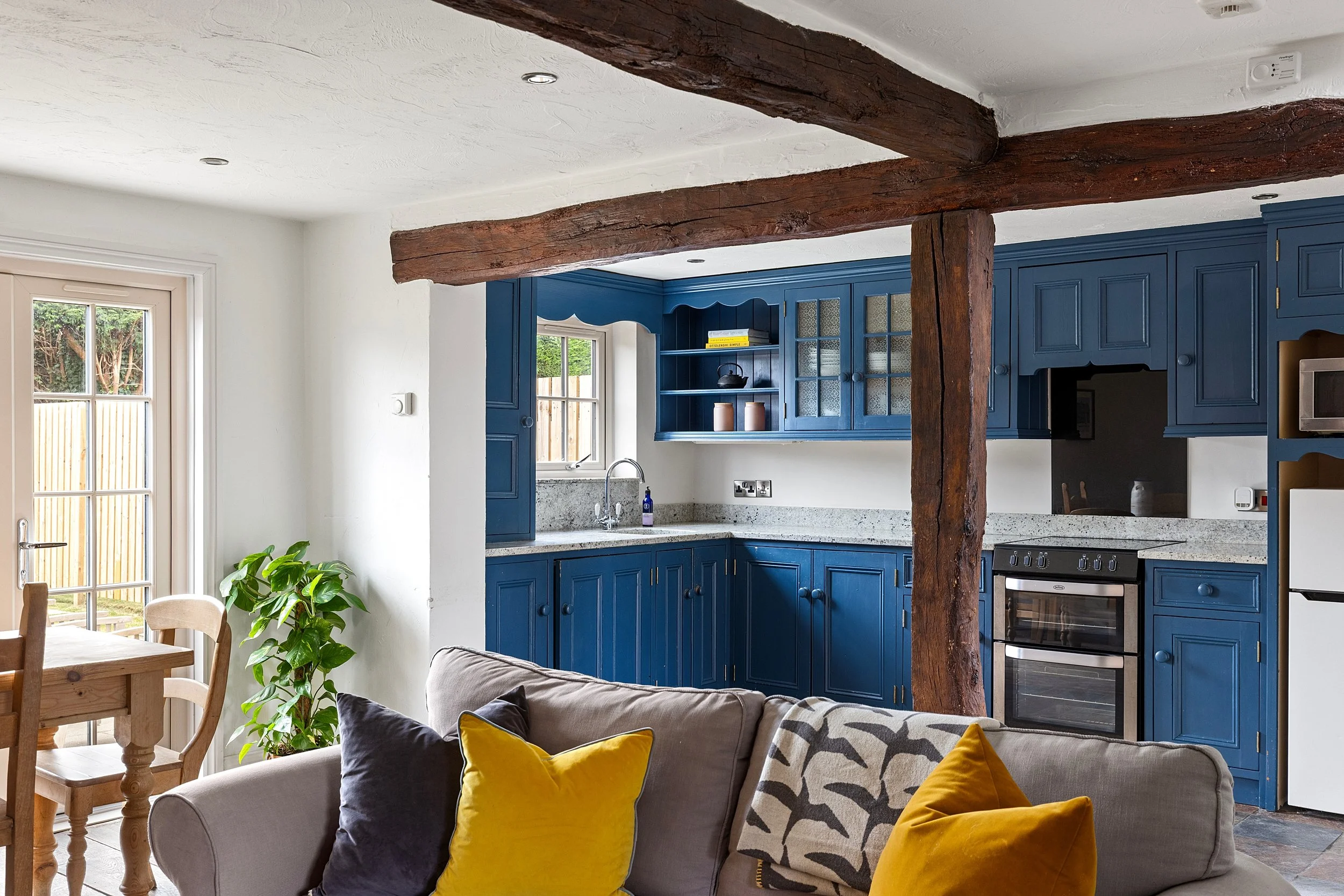 2 chestnut cottages 098-15340.jpg